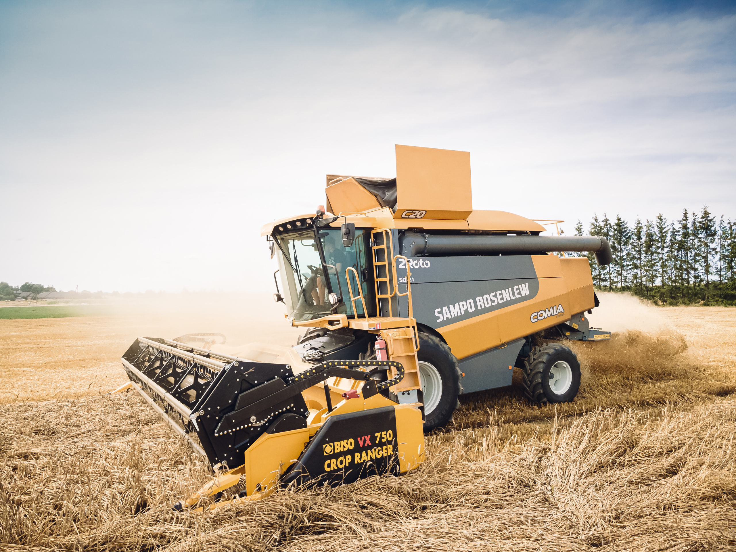 Armuss. Fotogrāfs Rīgā. Gīmenes, individuālās un dažādu produktu fotosesijas