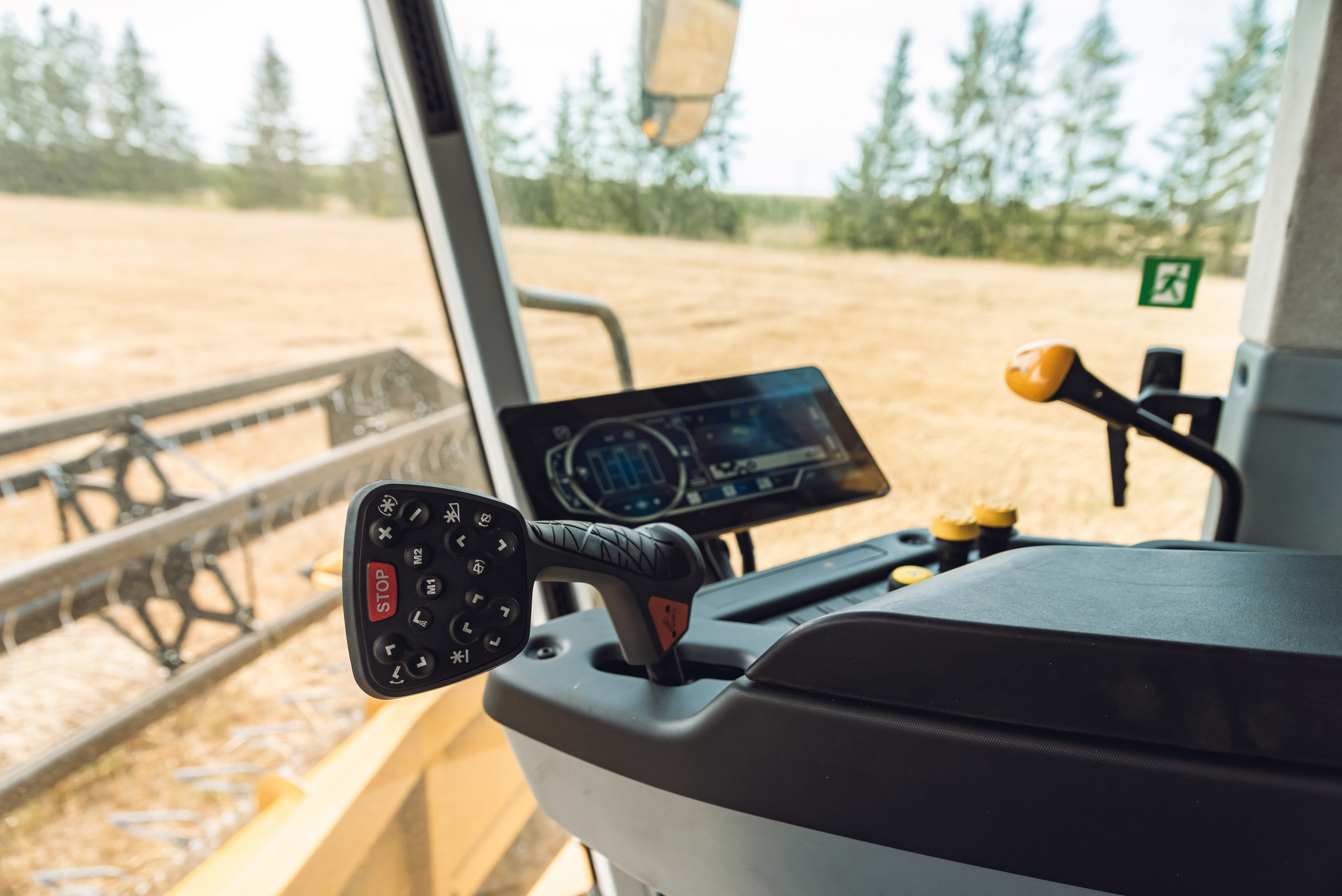 Armuss. Fotogrāfs Rīgā. Gīmenes, individuālās un dažādu produktu fotosesijas