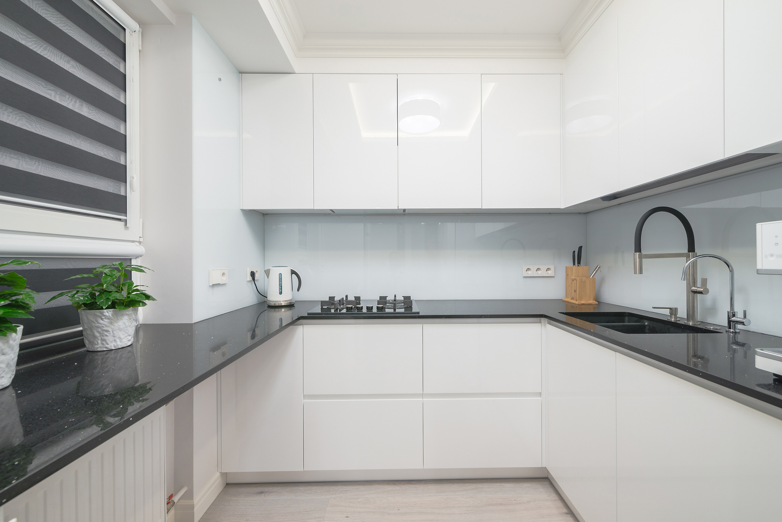 Flat. Fotogrāfs Rīgā. Gīmenes, individuālās un dažādu produktu fotosesijas