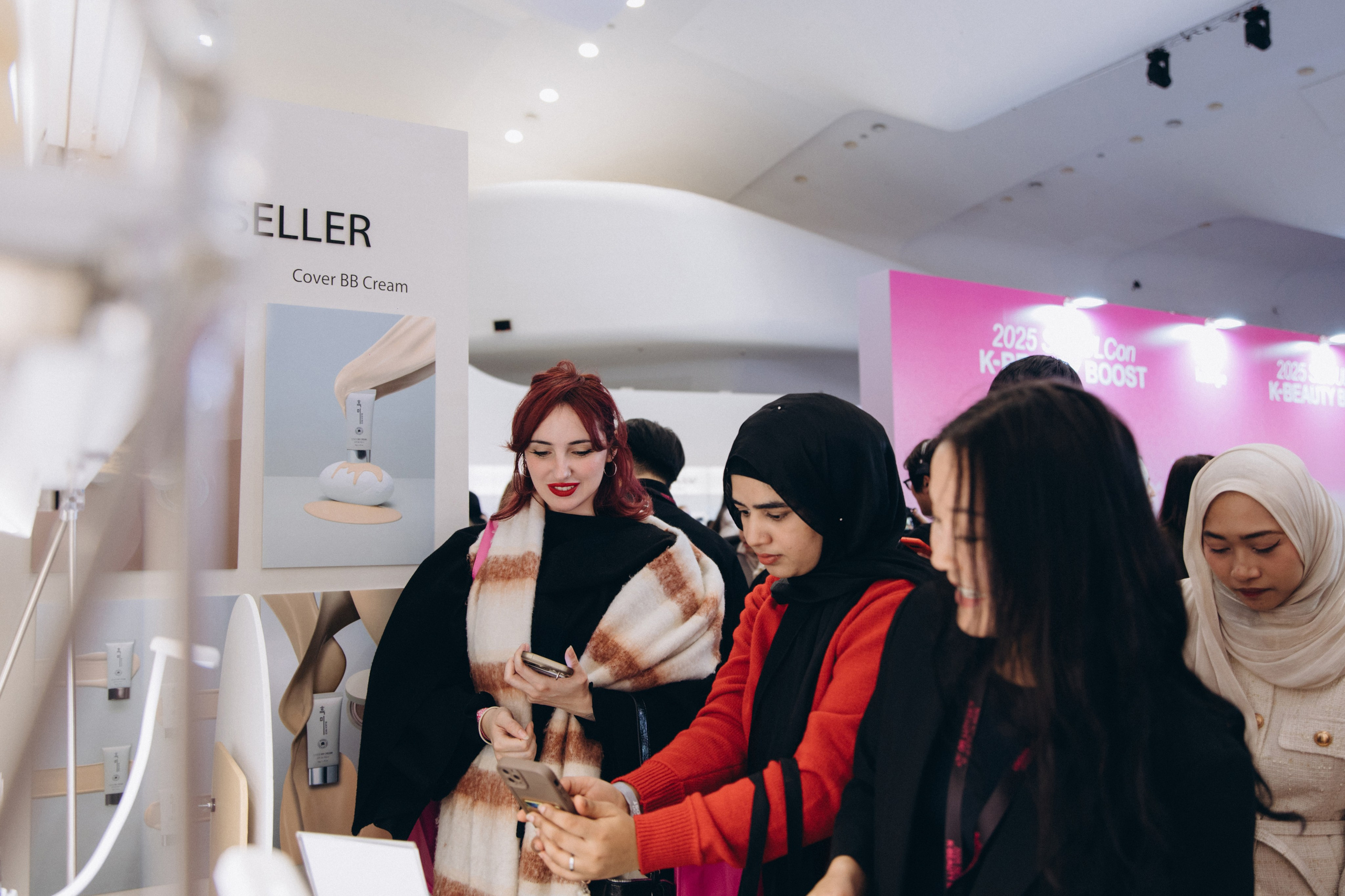 Seoul beauty expo 2025 (Black Rice). Portrait photographer in South Korea Olga Lian