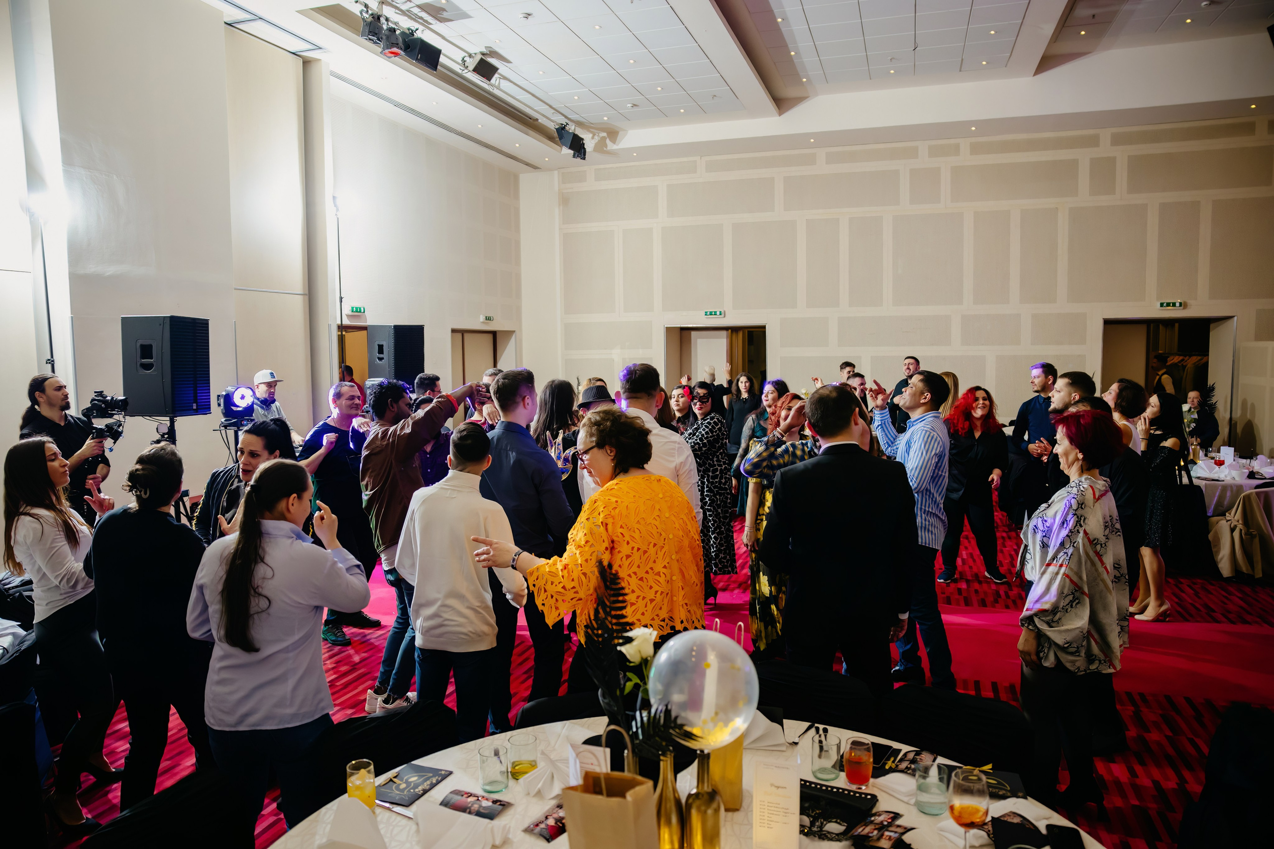 Party Accor Hotels - Novotel Hotel Bucuresti. MDimaFotoStudio. Fotograf de nuntă, evenimente private și de familie