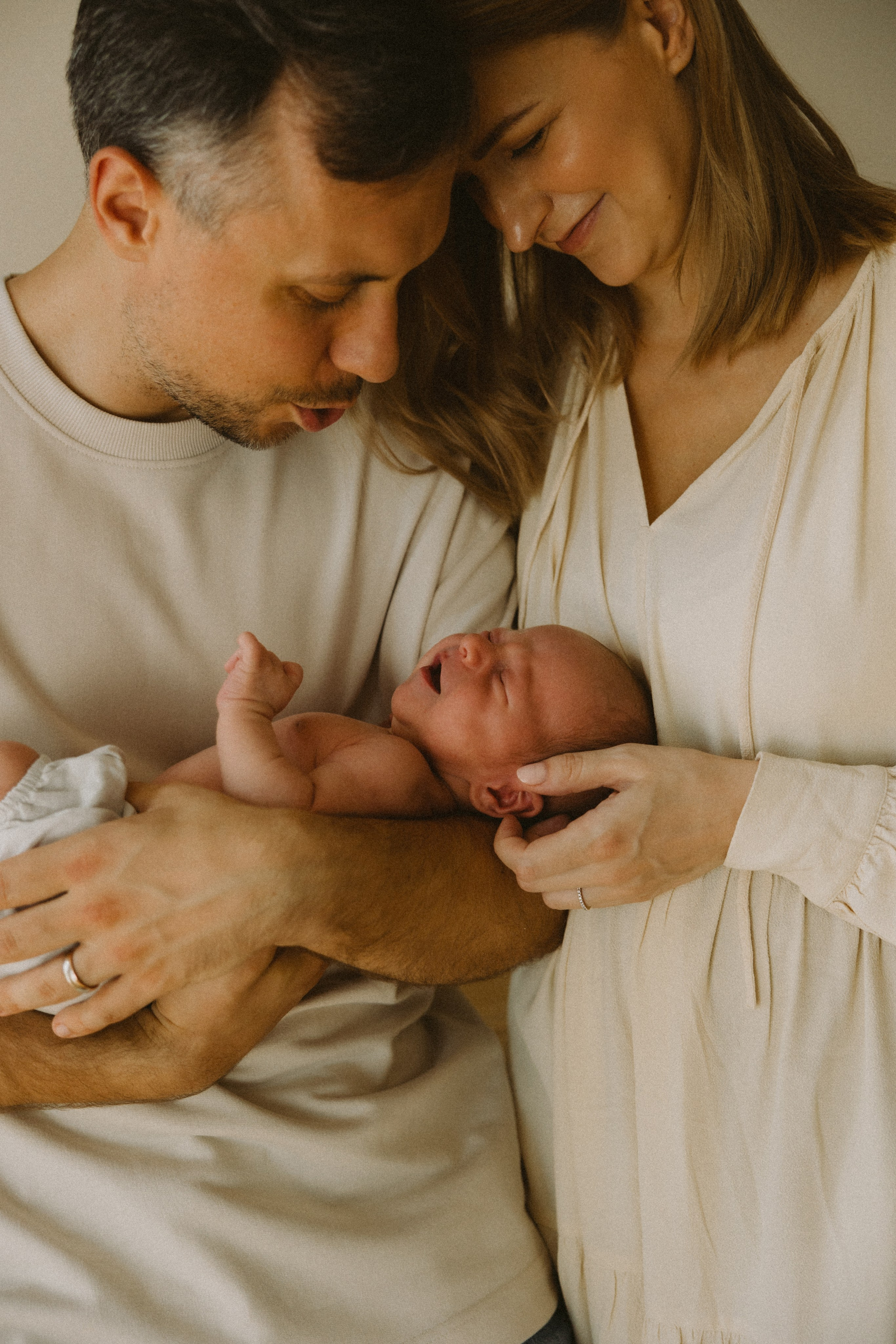 Lifestyle newborn fotosesija | HOME. Vestuvių ir šeimų fotografė Lena Bondarenko / belove photo