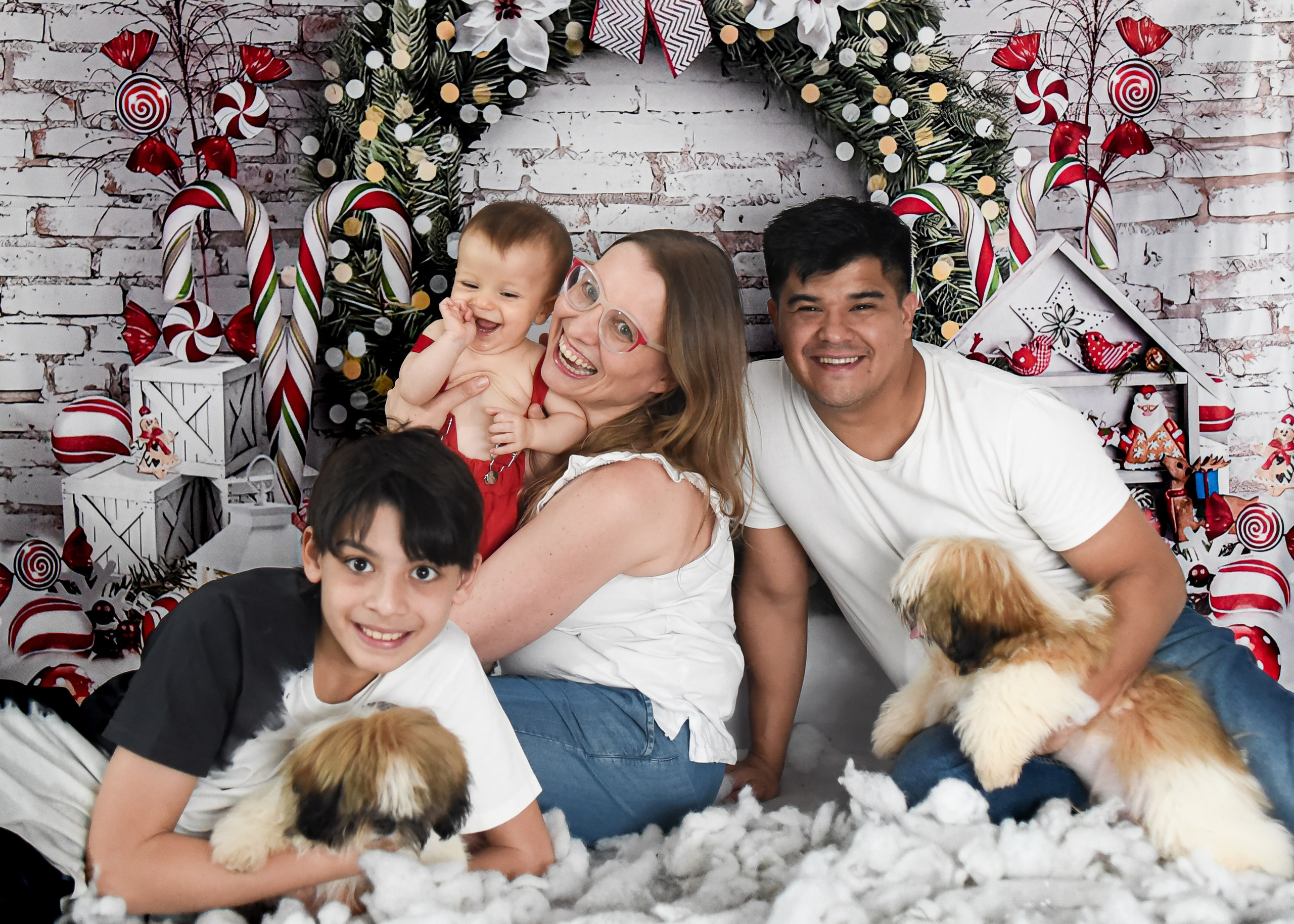 Sesión Navideña de Faustino, Octavio y Familia. Fotografo de casamiento en misiones y fotógrafo de familia  Posadas