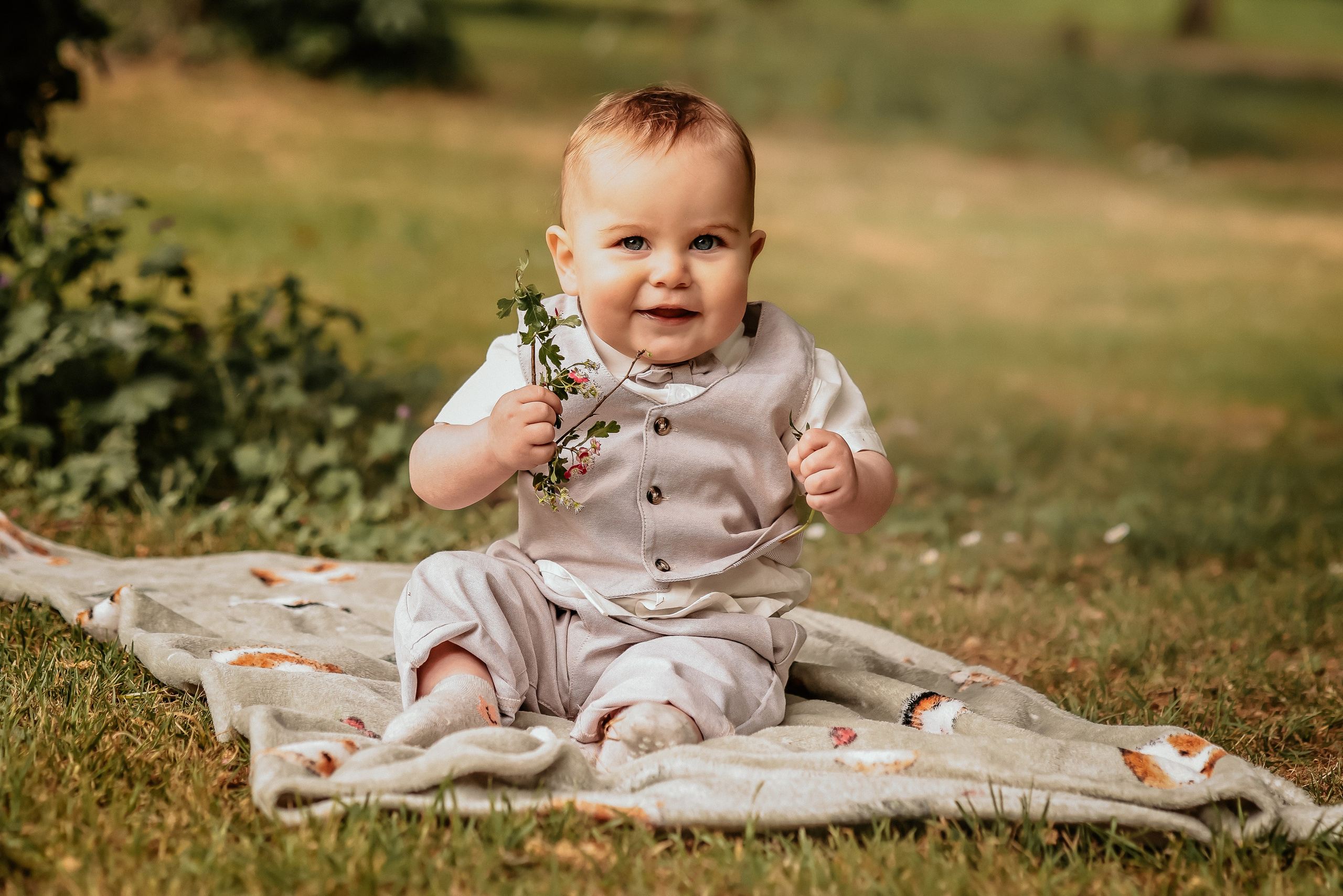 First year baby photoshoot. Photographer Co Dublin, Balbriggan — Agata Maliseva