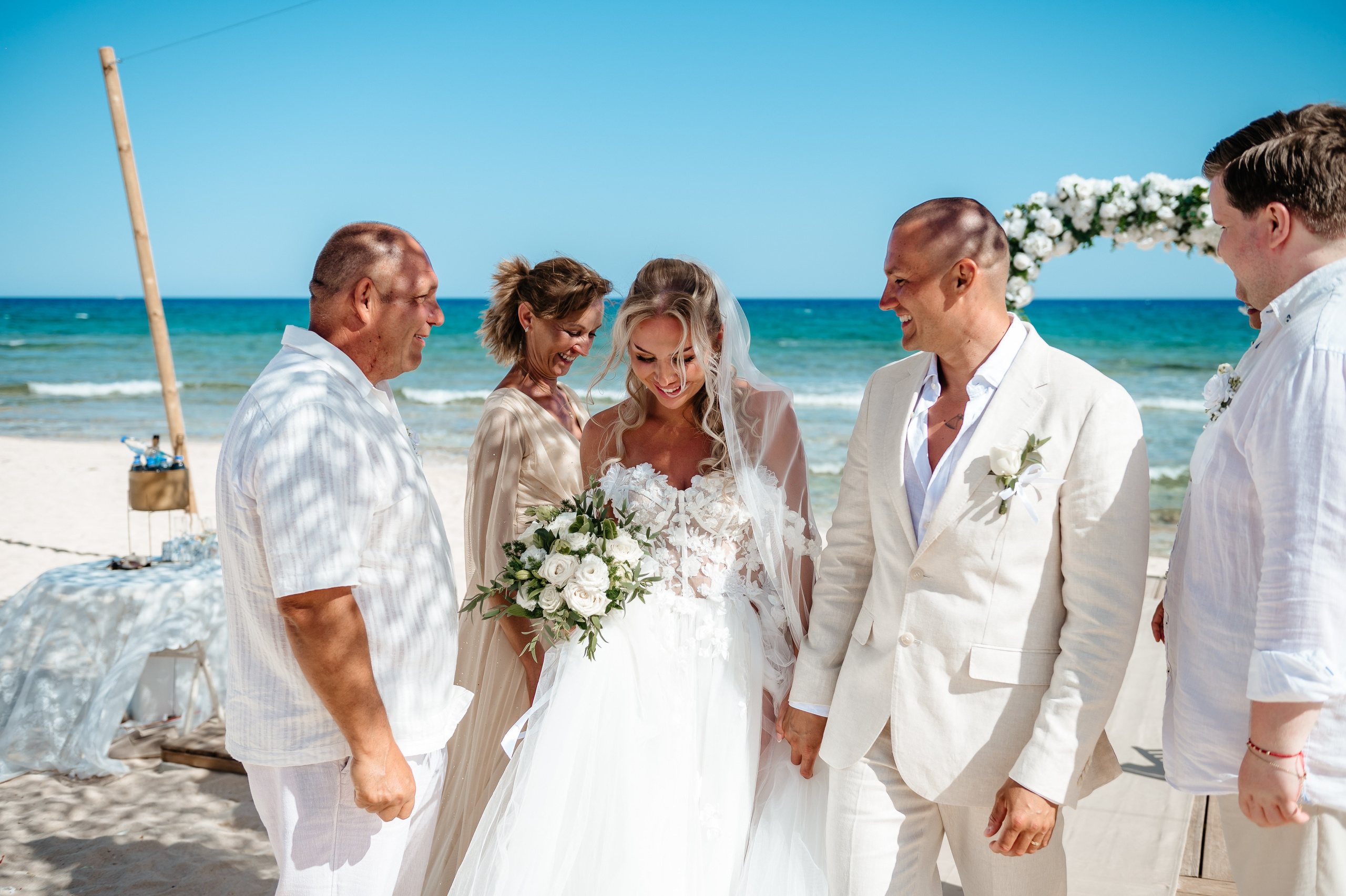 Sirens beach ceremony. AdrianOltean.wfolio.pro