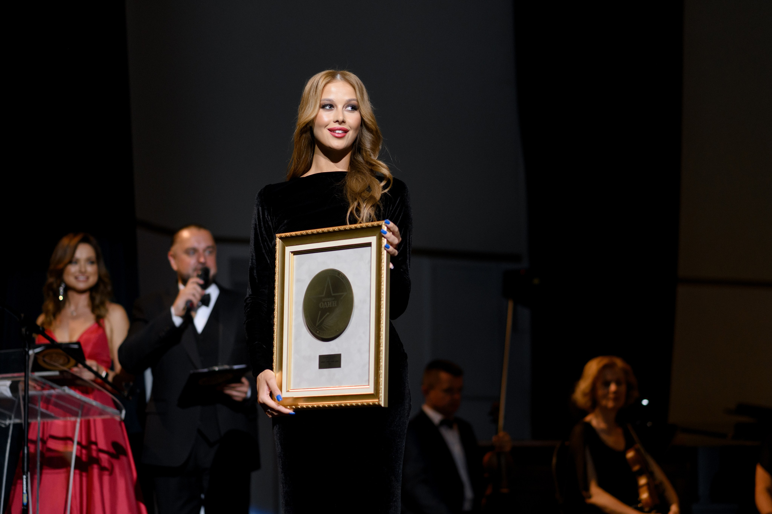 Premia “Nomer Odin” 2022. Destination Wedding photographer Italy, France, Germany, Spain, Poland Oleg Zaicev