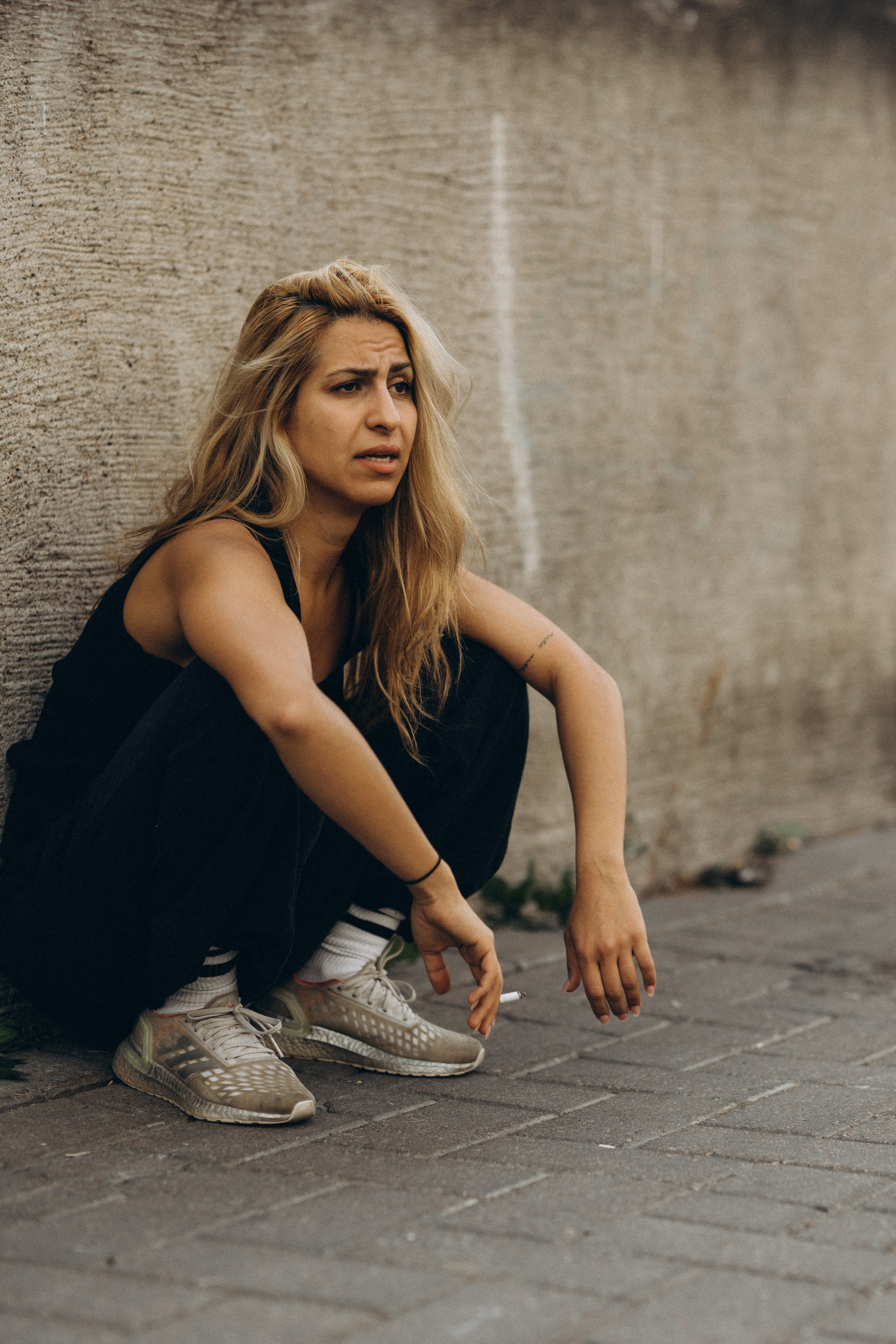 Mitra. Wedding and potrait photographer in Helsinki Vickan O