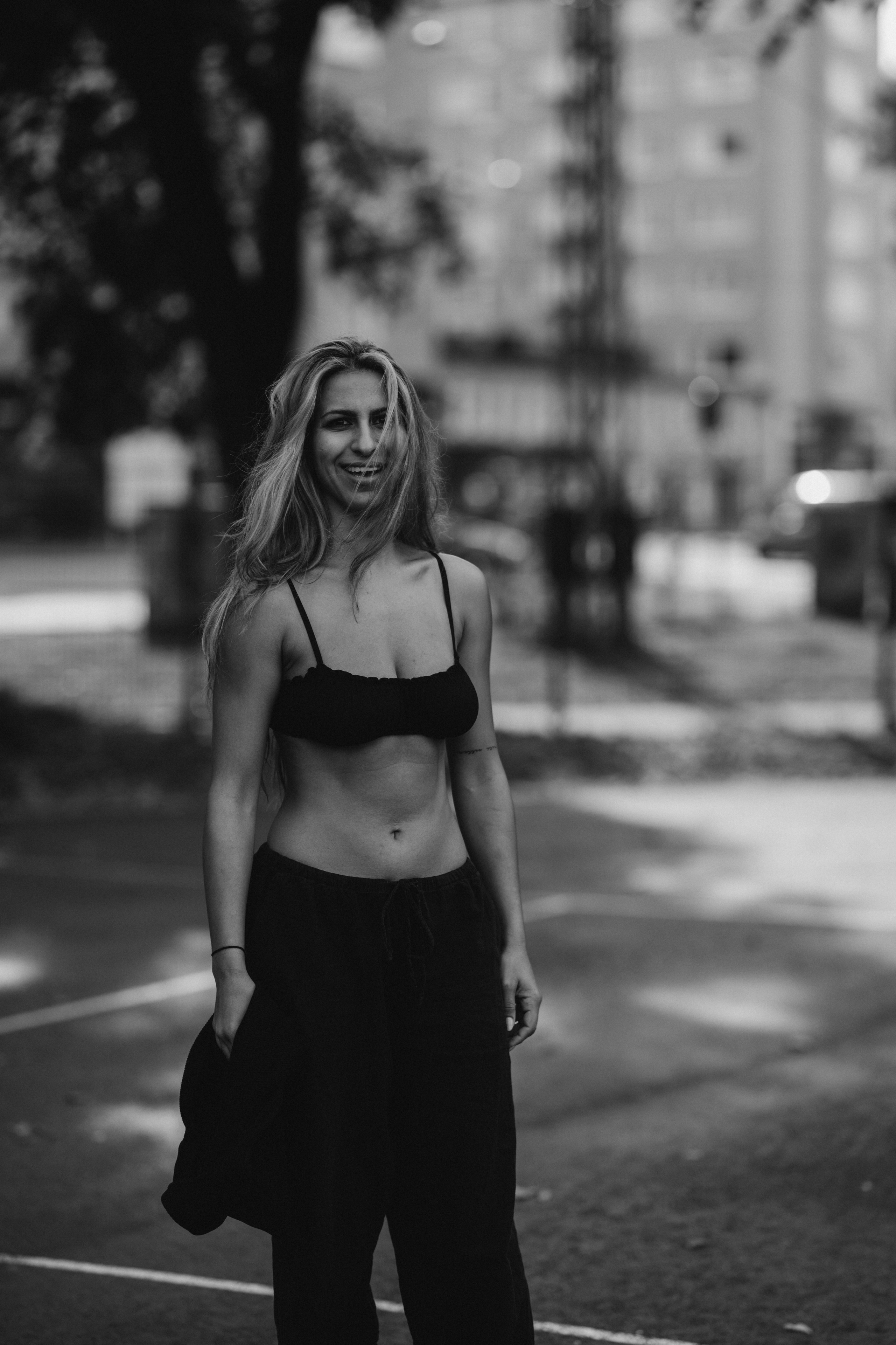 Mitra. Wedding and potrait photographer in Helsinki Vickan O