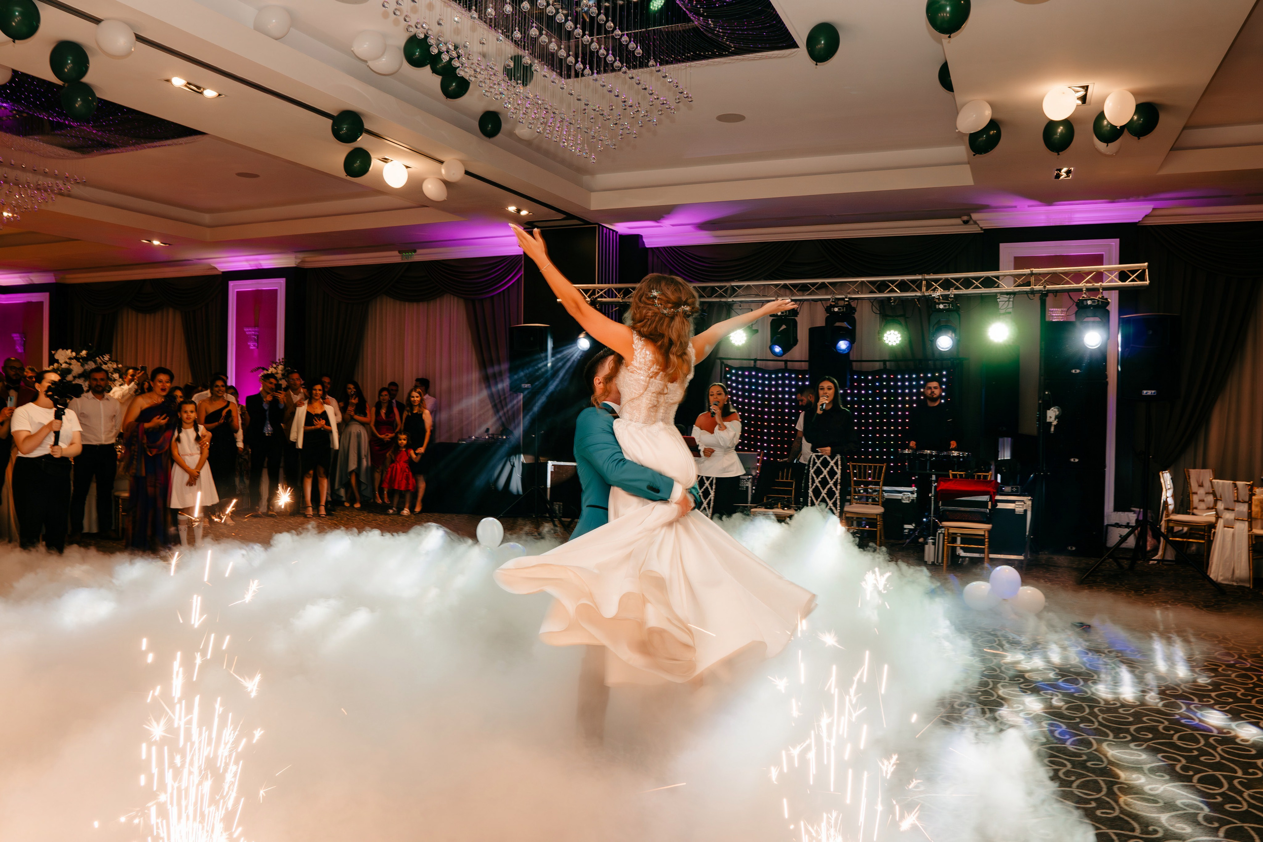 Diana & Daniel. Raw Studio. Fotograful tau de nunta!