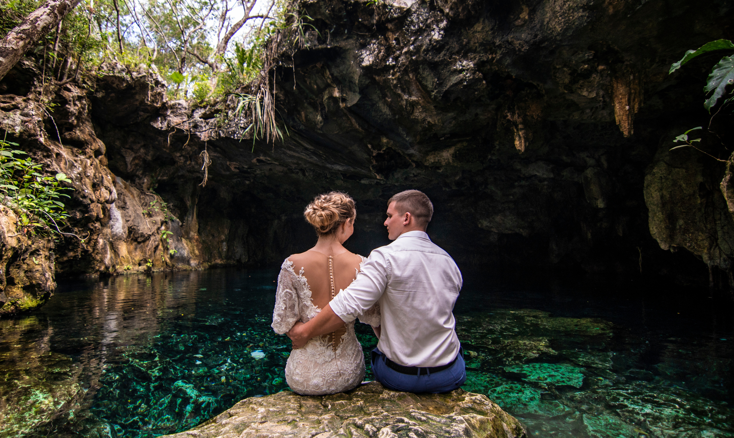 Mayan jungle wedding captured with elegance