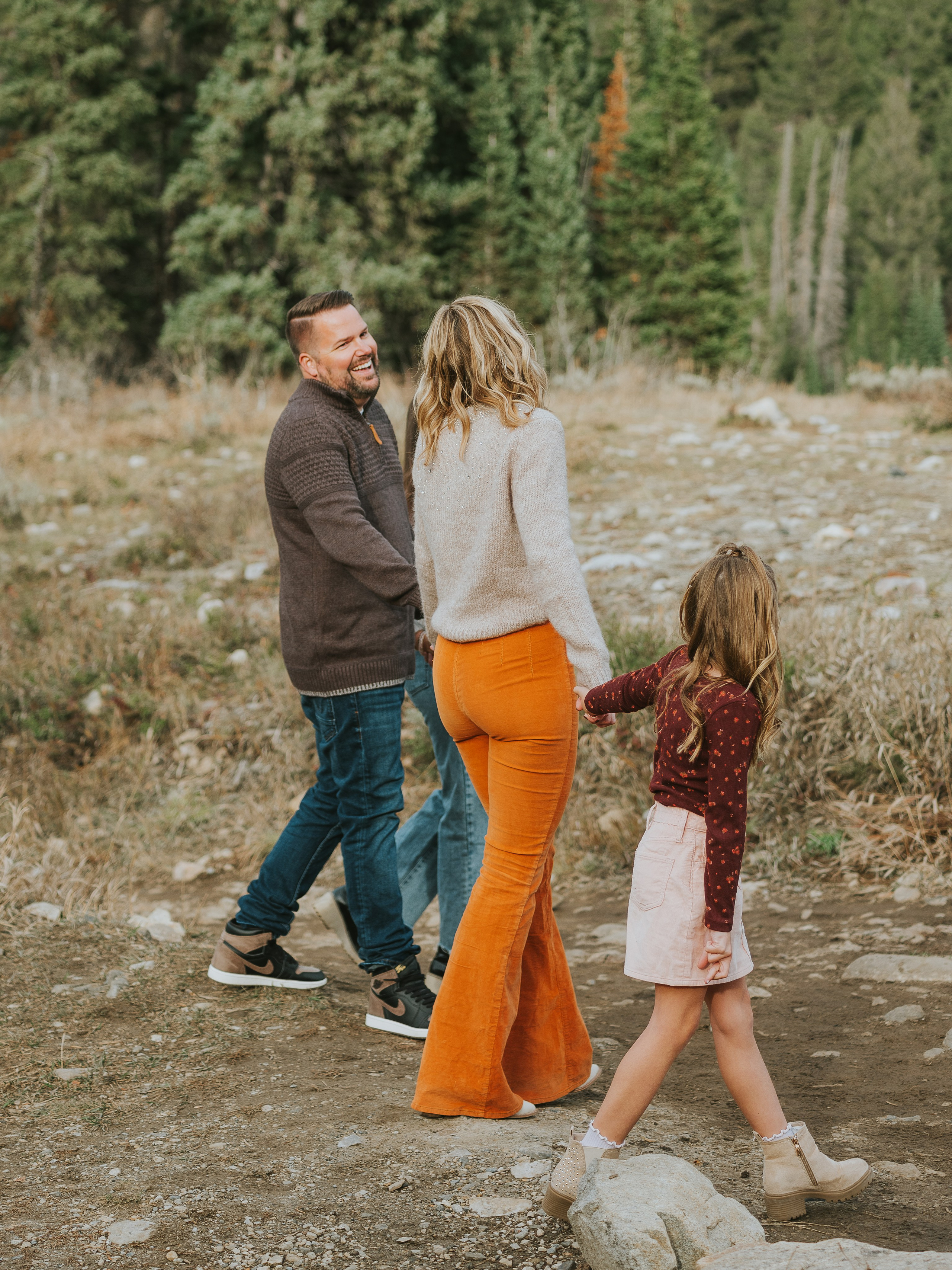 Bowie | Utah Fall. Utah Family Photographer