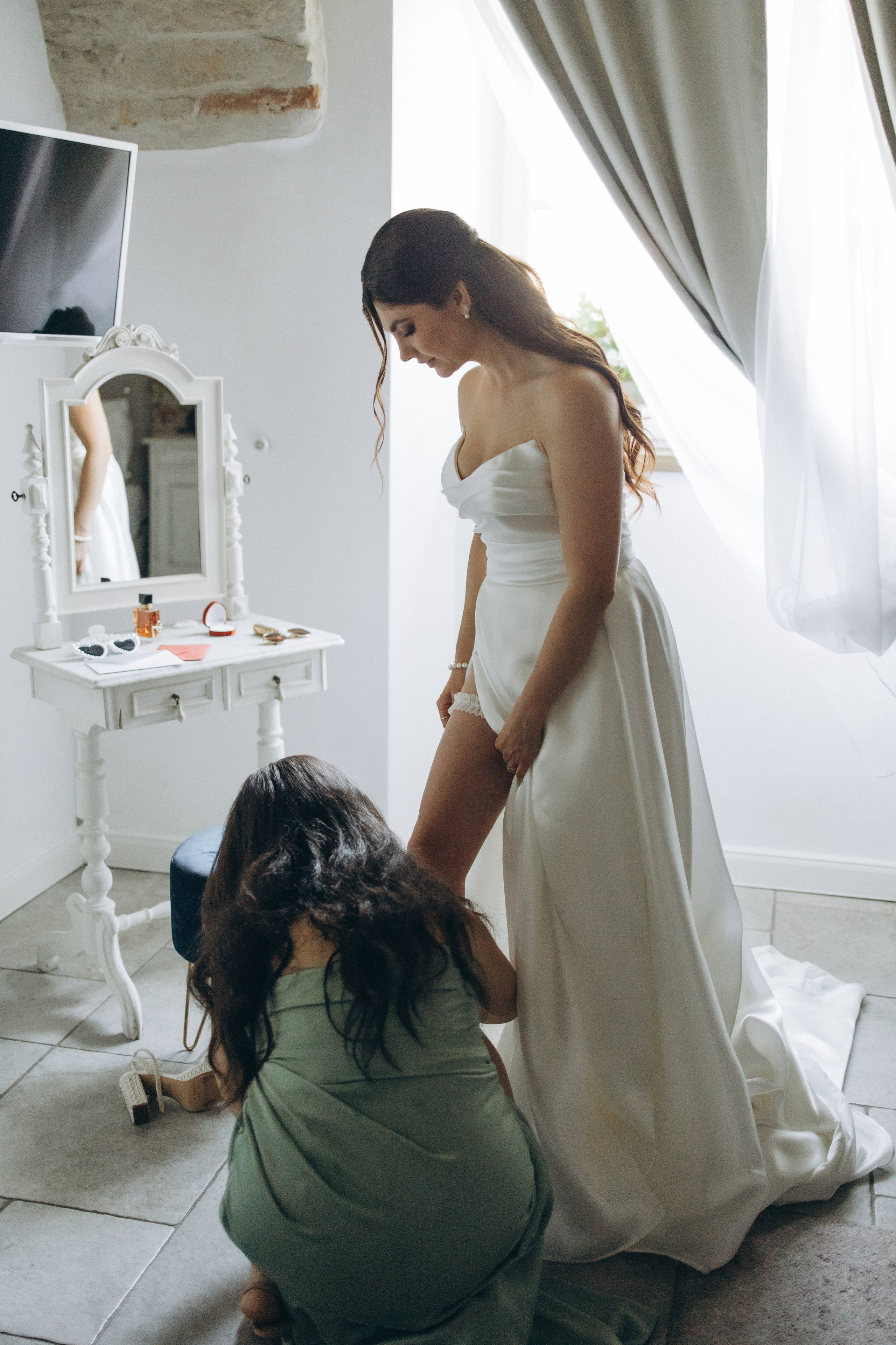 Wedding moments at Na Kmine