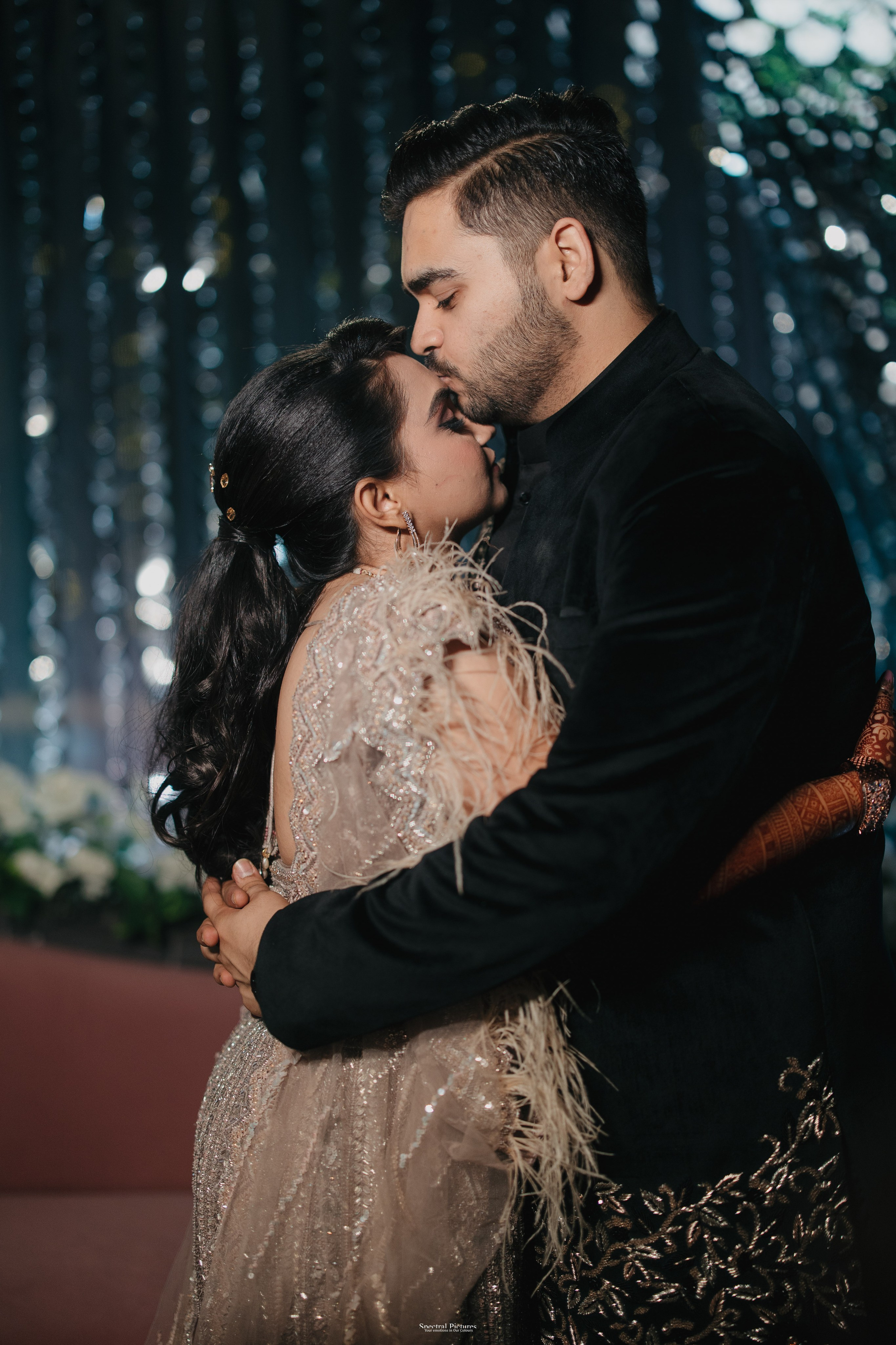 #ADIकीAESHहै