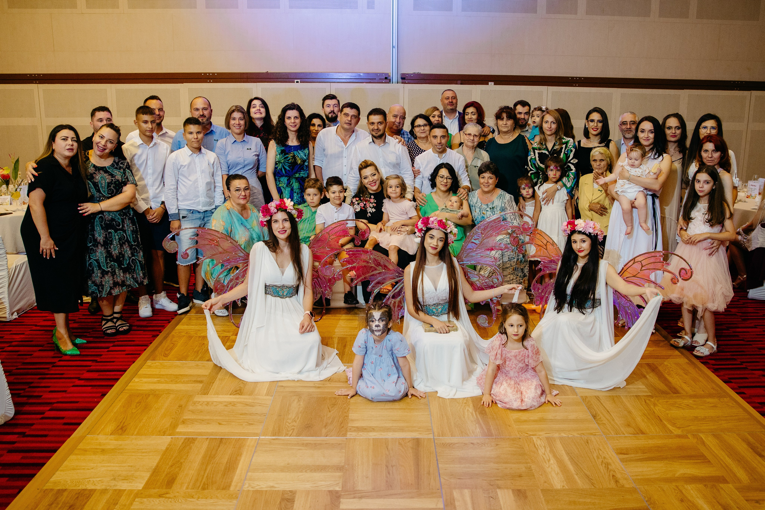 Fotografie De Botez MdimaFotoStudio. MDimaFotoStudio. Fotograf de nuntă, evenimente private și de familie