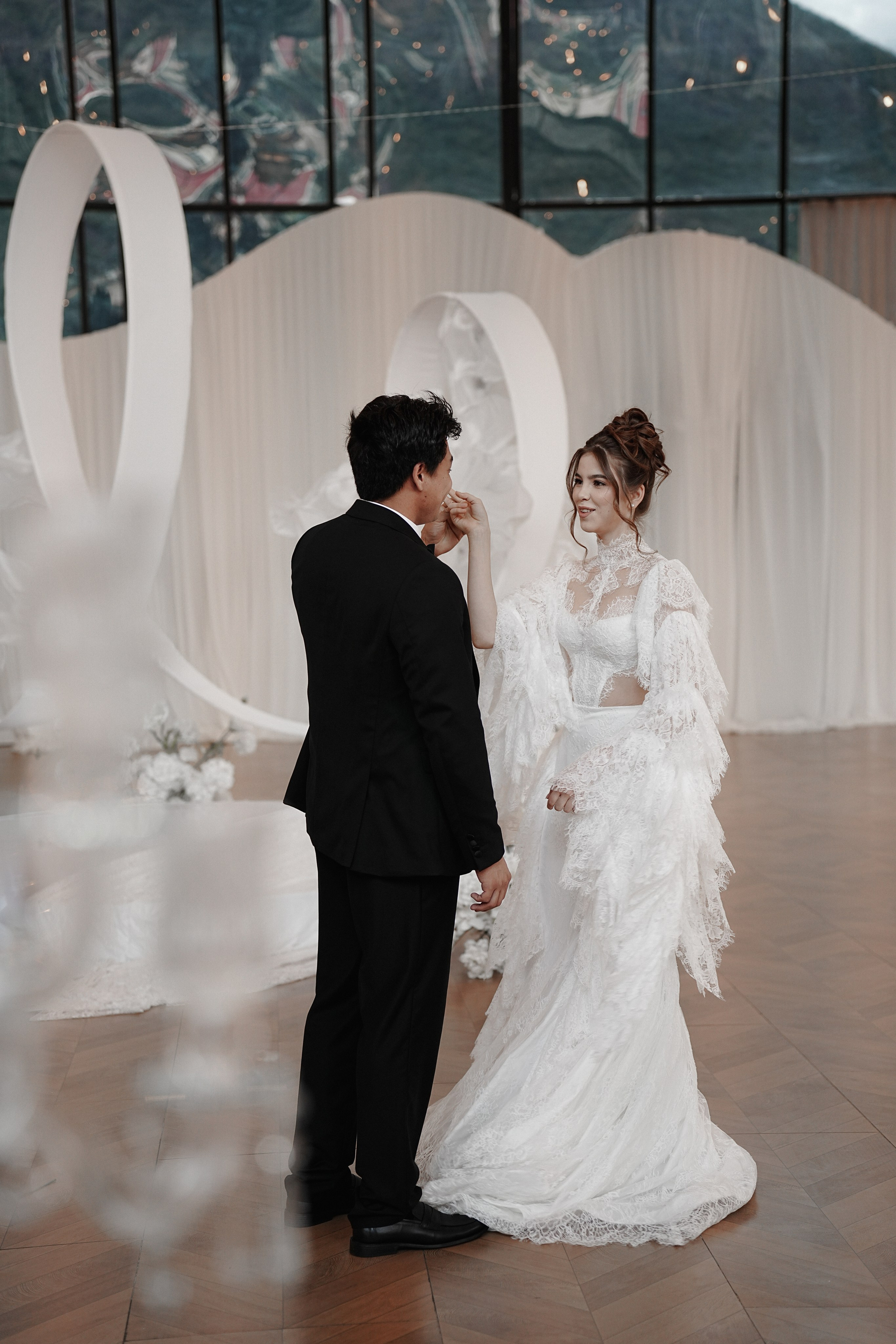 E & A. Sariev
