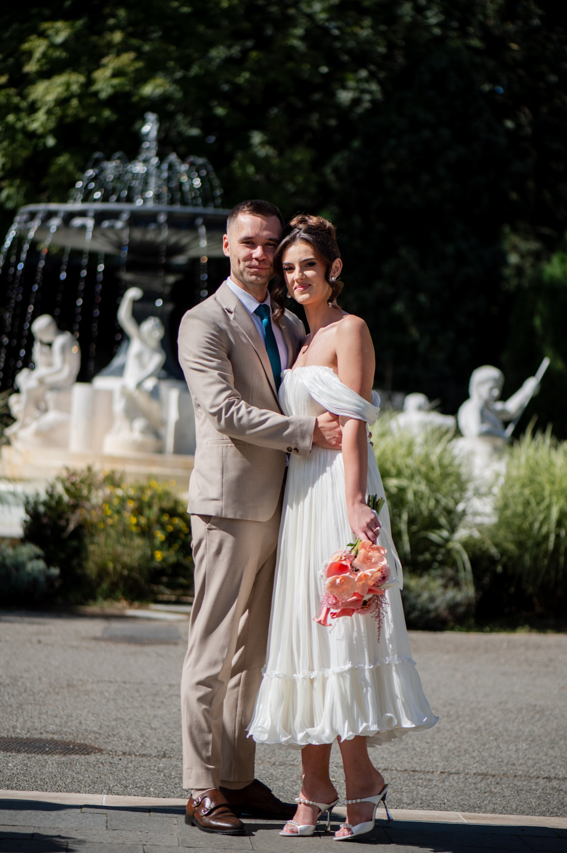 Andreea & Catalin. Www.paulcatalin.ro