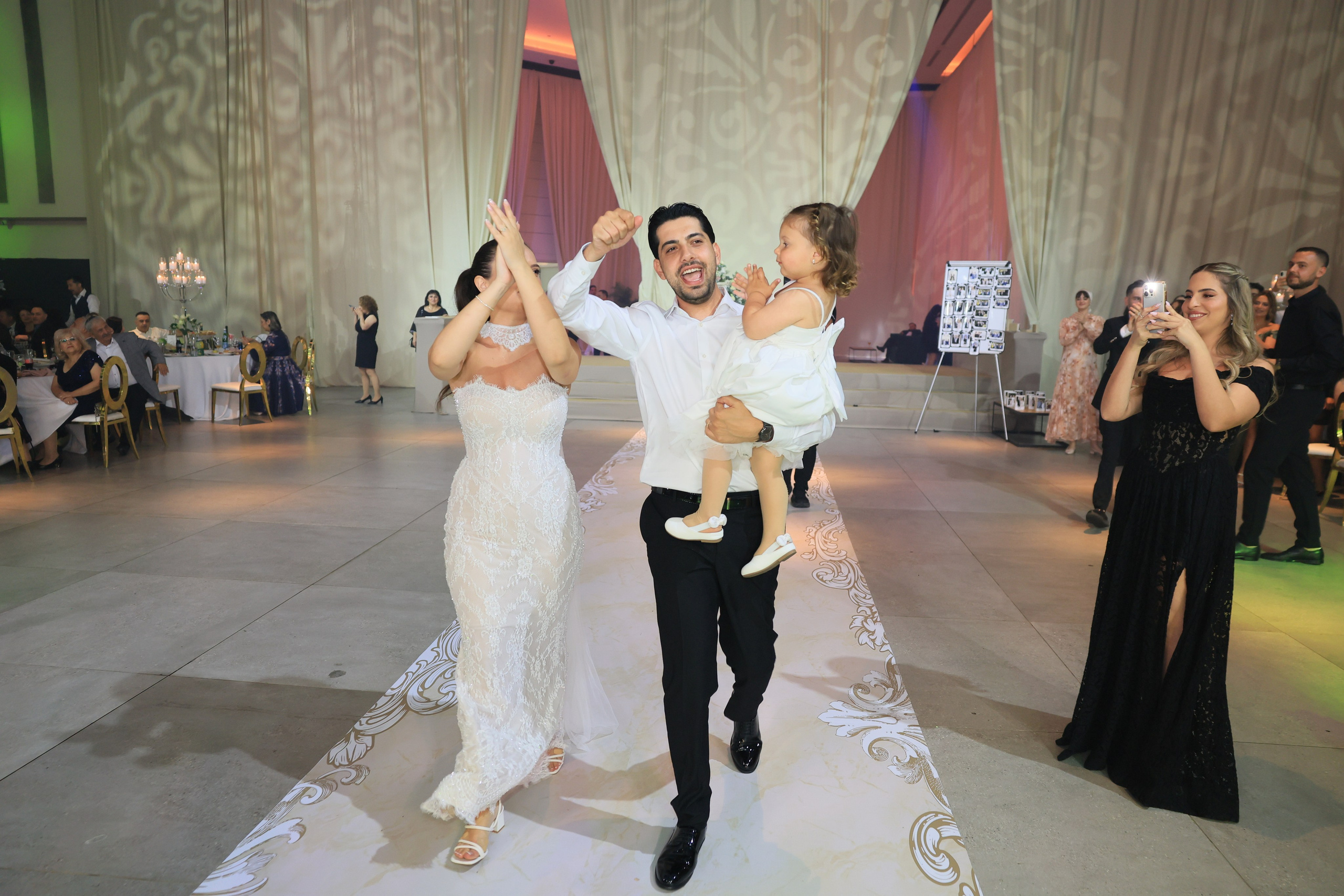 Eden & Aviv. Wedding and events photographers Studio Shalom