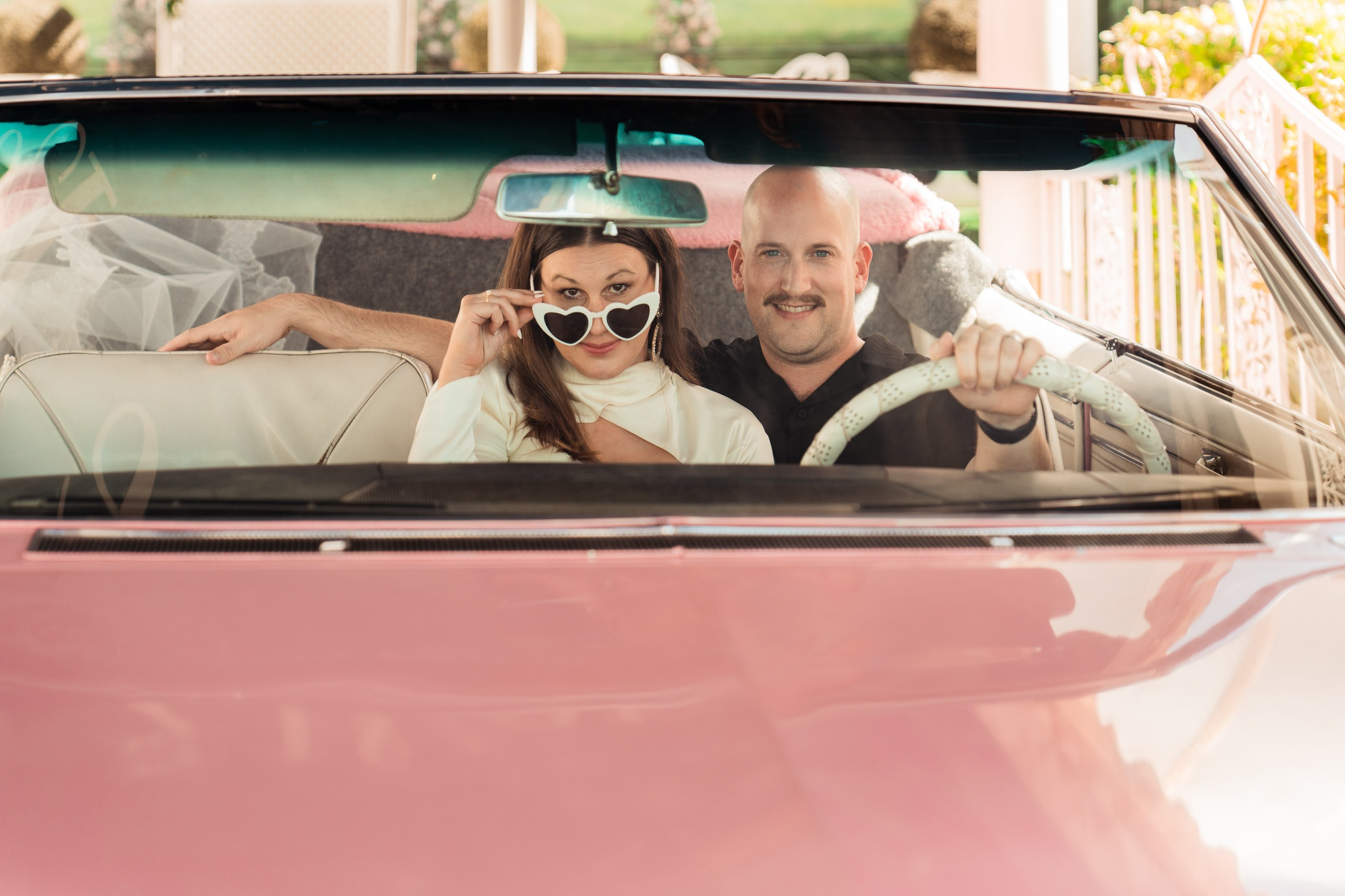 Nikki&Aaron. Wedding & elopement photographer Viktoriya Kravtsov. Las Vegas