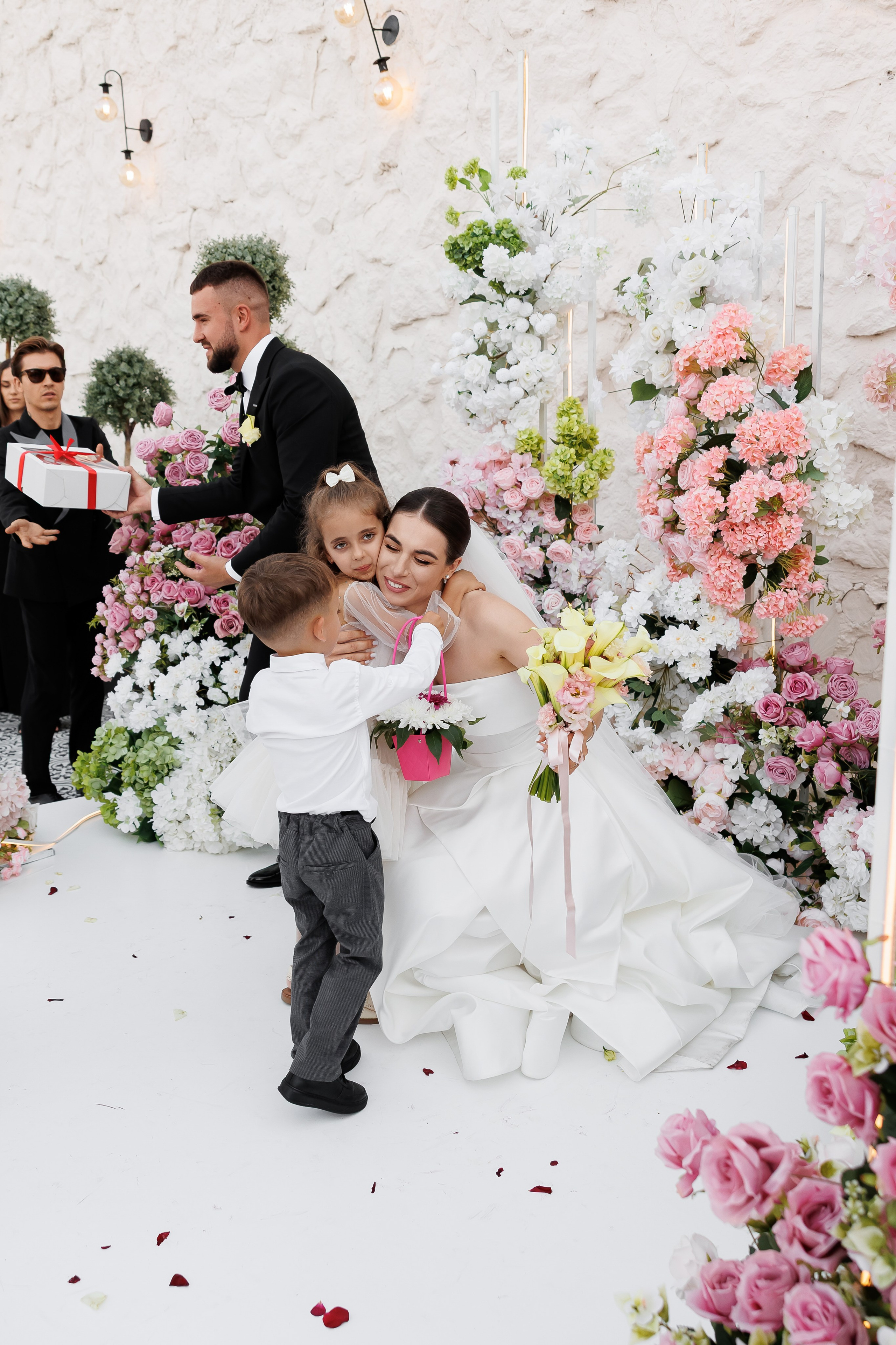 Gabriel & Evelina — Lago — Wedding Day. Servicii Foto și Video 067188353