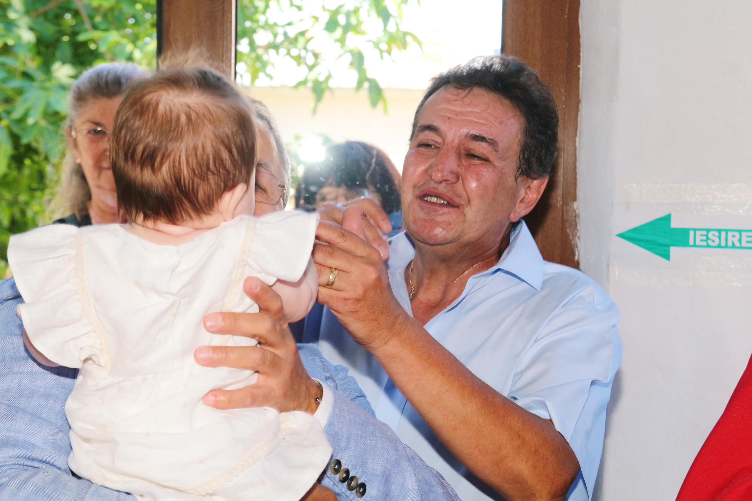 BYZO MEDIA. PETRU BYZO - family and children photographer in ROMANIA