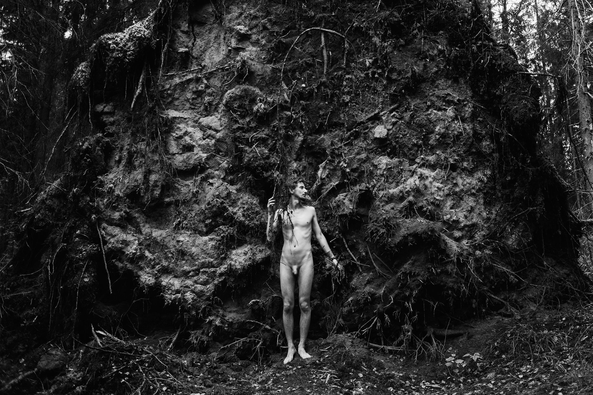 Тело. Полина Сойреф, портретный и документальный фотограф