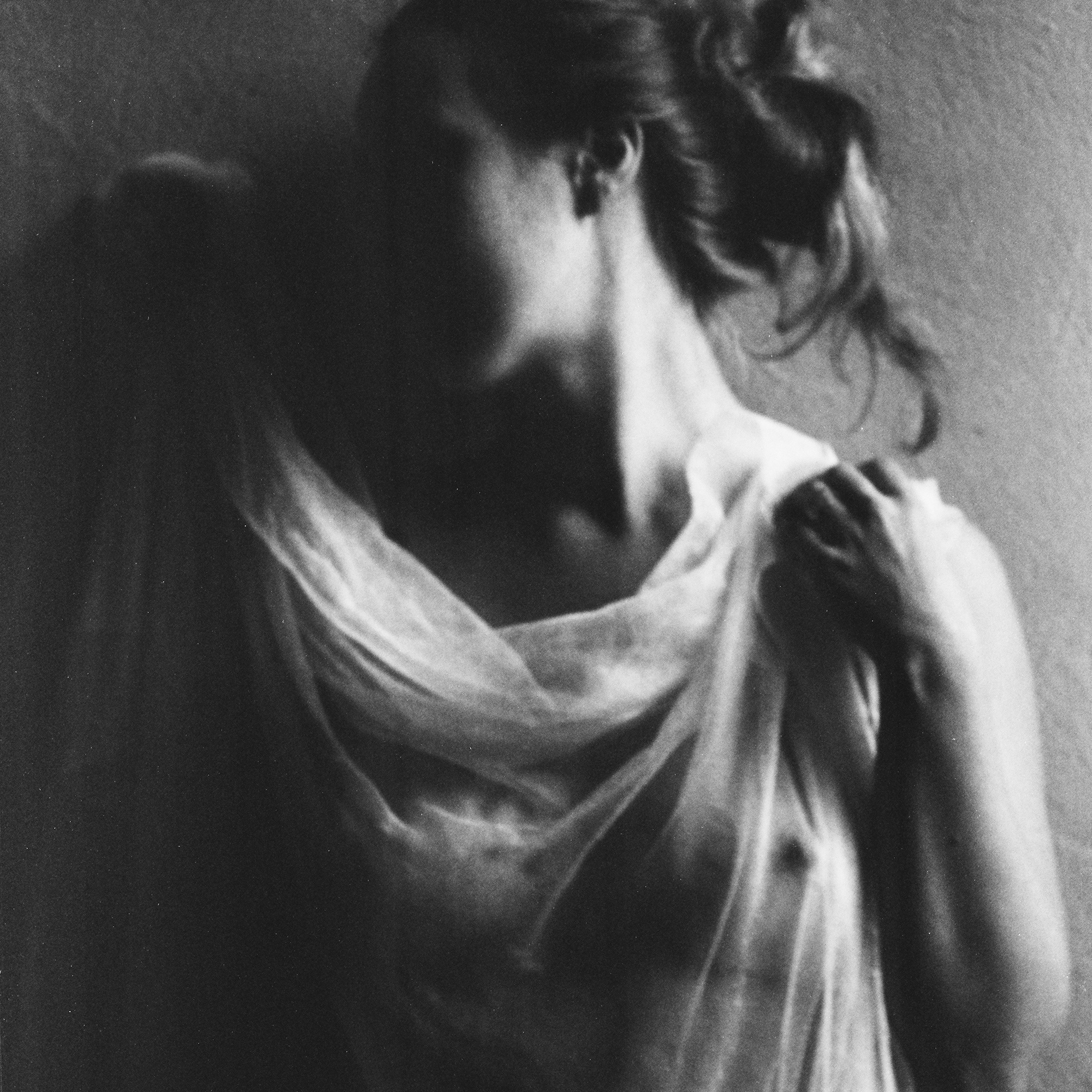 Тело. Полина Сойреф, портретный и документальный фотограф