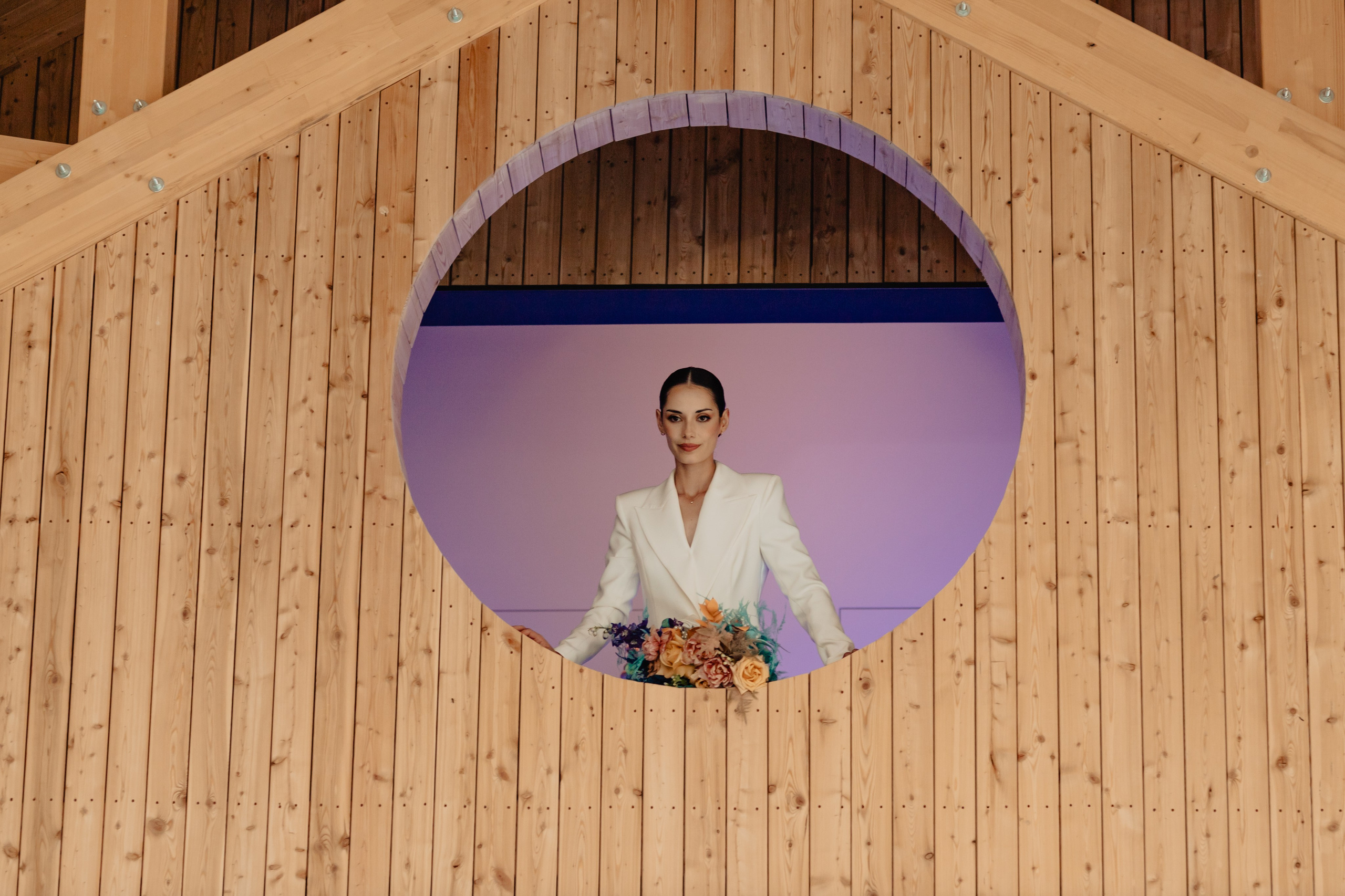 Styled shot at The Barn, Cluj. Fotograf de nunta — documenting your love story with a touch of editorial — wedding photographer