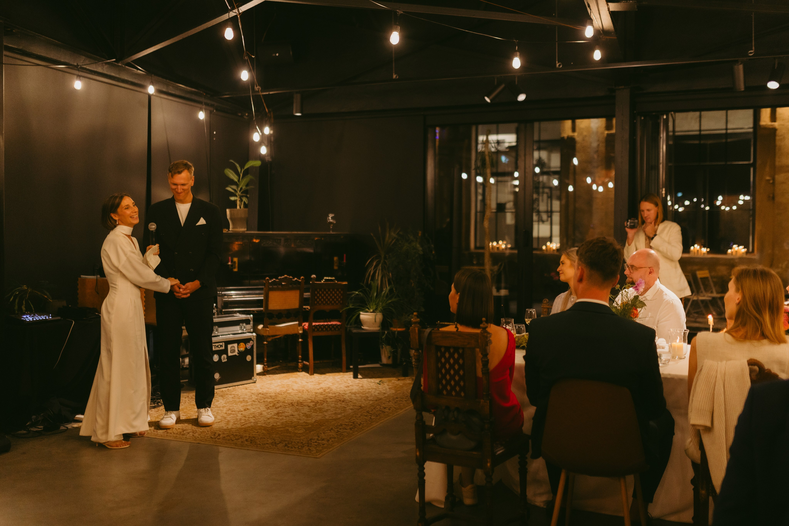 Miglė ir Mindaugas | 2024 | MIESTO VESTUVĖS. Vestuvių ir šeimų fotografė Lena Bondarenko / belove photo