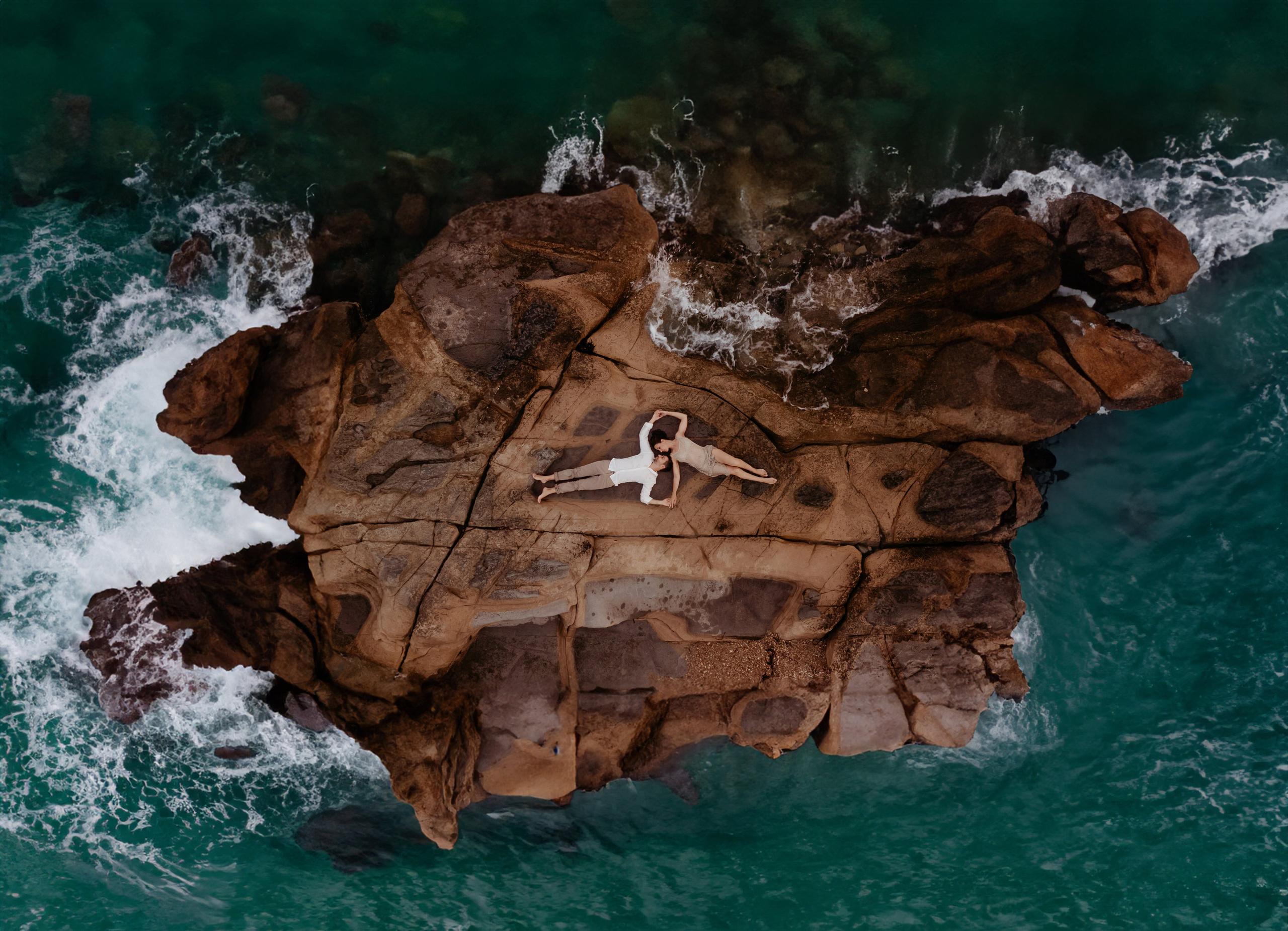 Boda en Bodegas Francisco Gómez Villena Inés y Alex - Ramoné Fotografía. Ramoné Fotografía · Fotógrafo de Bodas en Alicante, Murcia y Valencia | Reportaje Natural y Documental