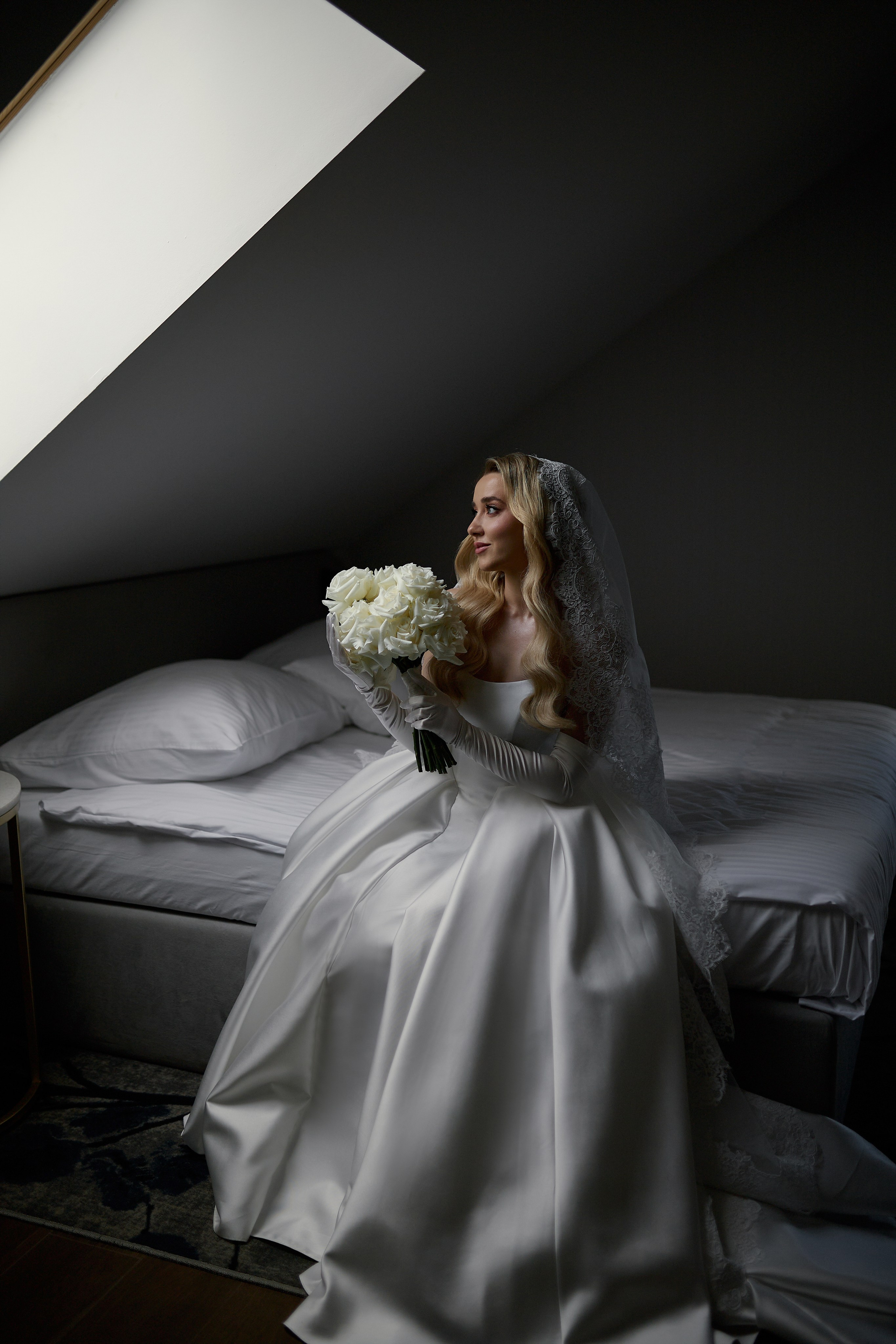 Natalia & Roman. Dworek przy lesie. Fotograf ślubny i rodzinny w Krakowie Yana Klymova