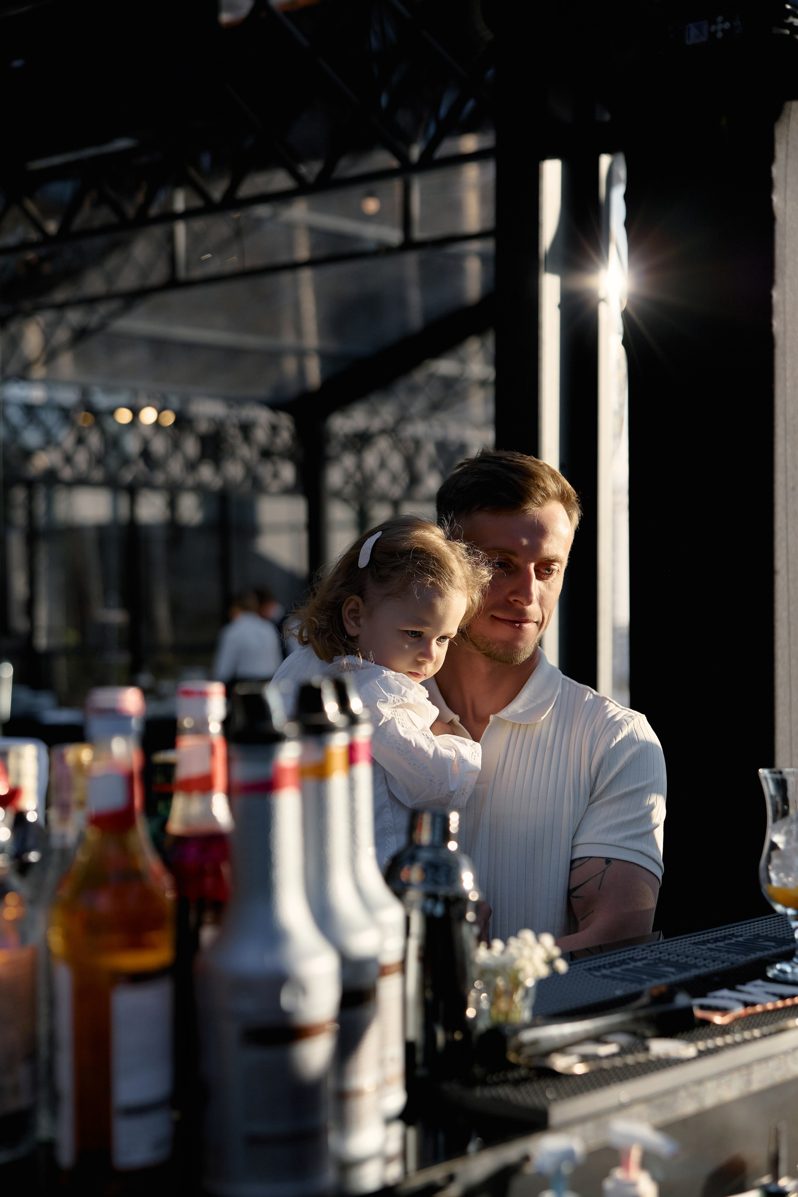 Natalia & Roman. Dworek przy lesie. Fotograf ślubny i rodzinny w Krakowie Yana Klymova
