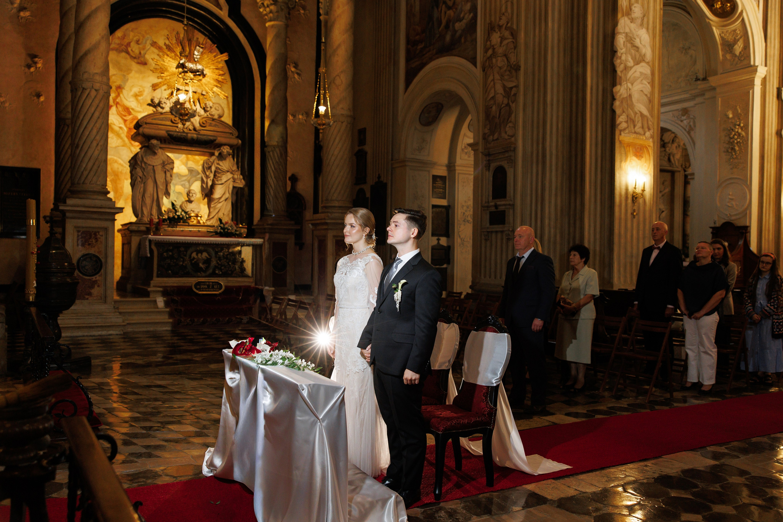 Maria & Jakub. Fotograf ślubny i rodzinny w Krakowie Yana Klymova