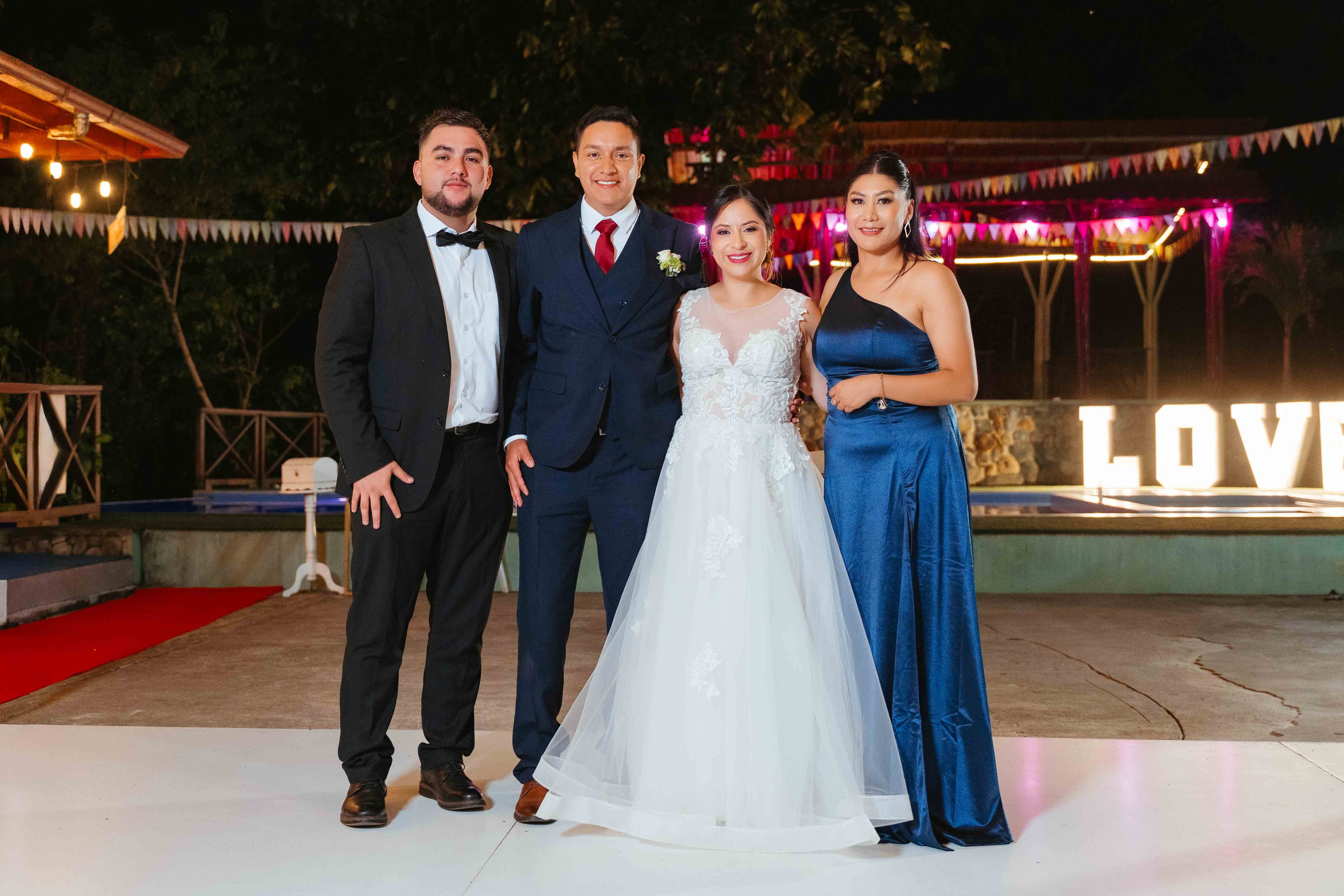 Jennifer y Vladimir. Fotógrafo de bodas en Loja Ecuador | Piero Alvarez PH