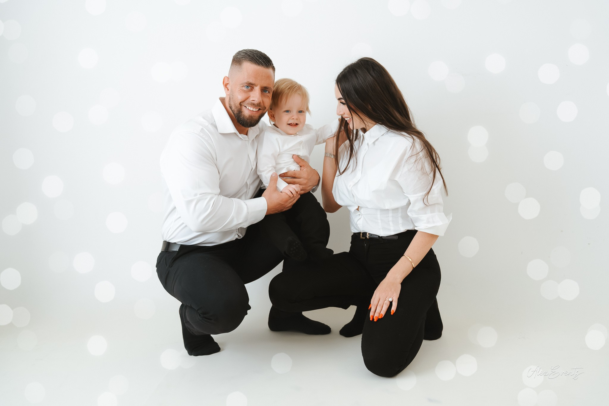 Fotograf Studio copii 1 an Romani Danemarca | Alex Events. AlexEvents Fotograf / Videograf de evenimente Danemarca DK Horsens, Arhus, Odense, Vejle.Nunta, botez, foto-studio