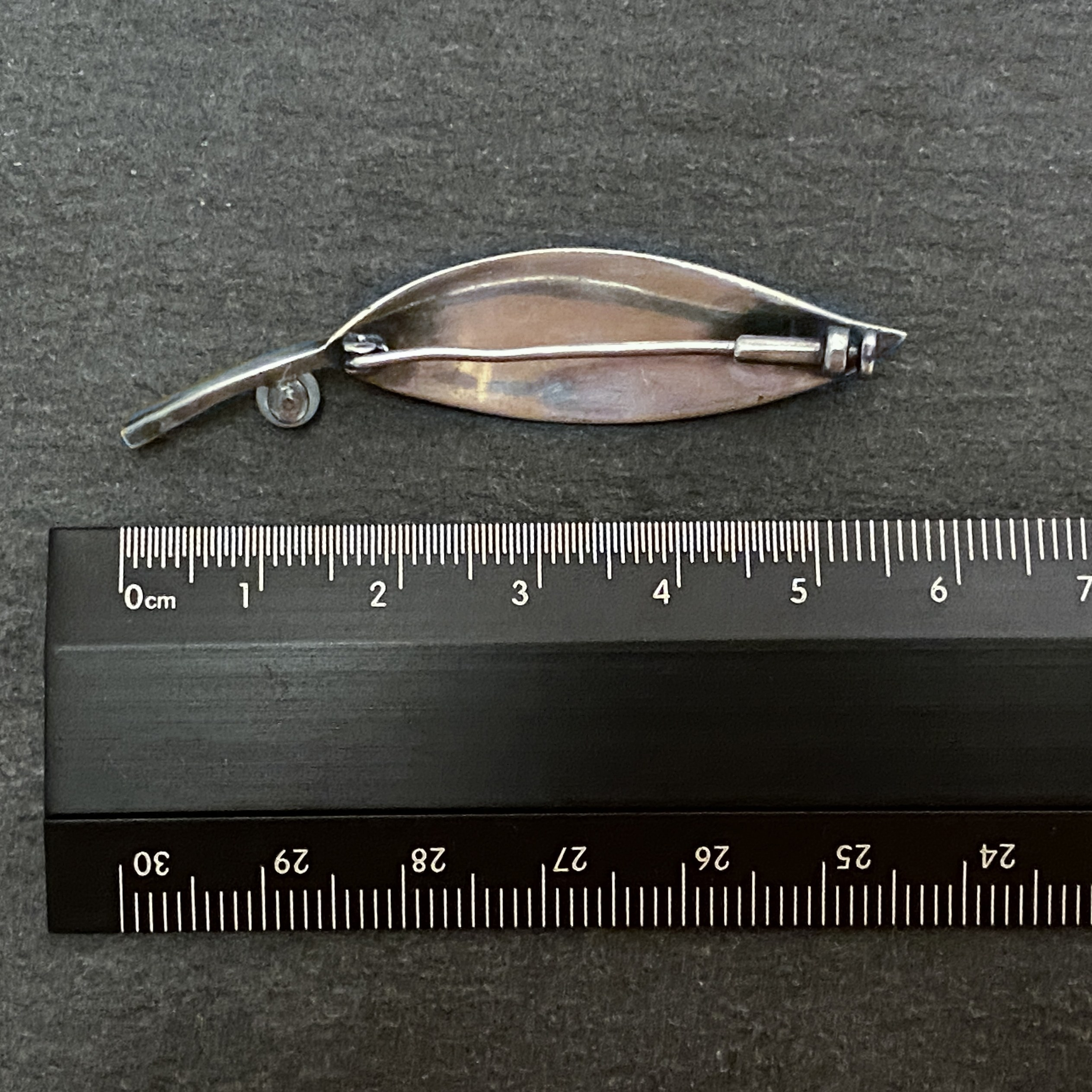 Leaf. Современнные и актикварные украшения в Барселоне, Москве и Санкт-Петербурге