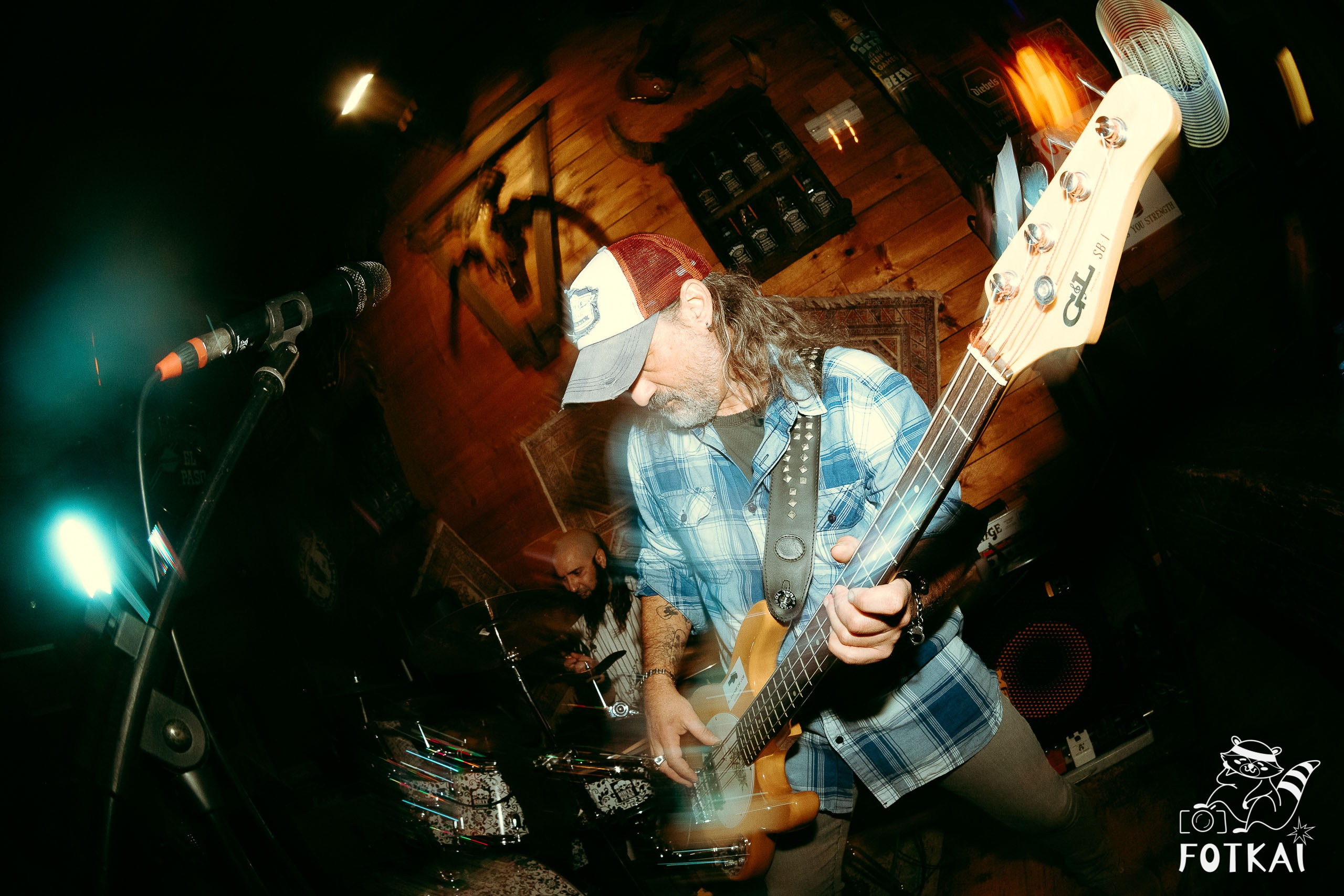 Dirty Picks en El Paso Bar Torrevieja: fotorreportaje punk y garage rock · 24 de enero | FOTKAI