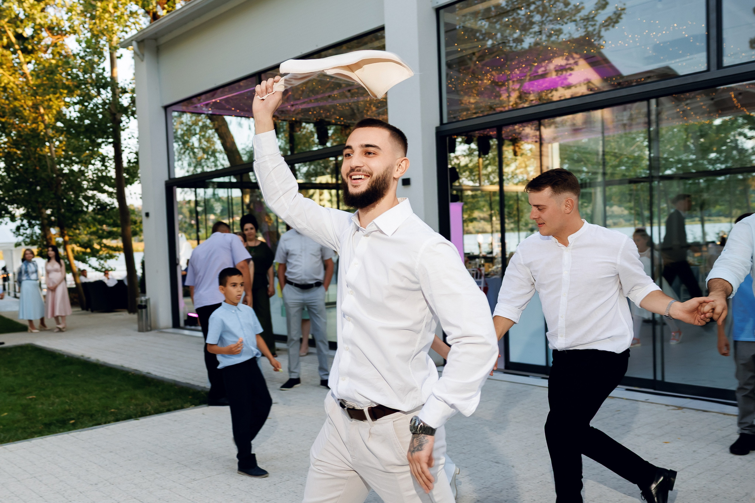 Florin & Corina — Complexul Turistic Costesti — Wedding Day. Servicii Foto și Video 067188353