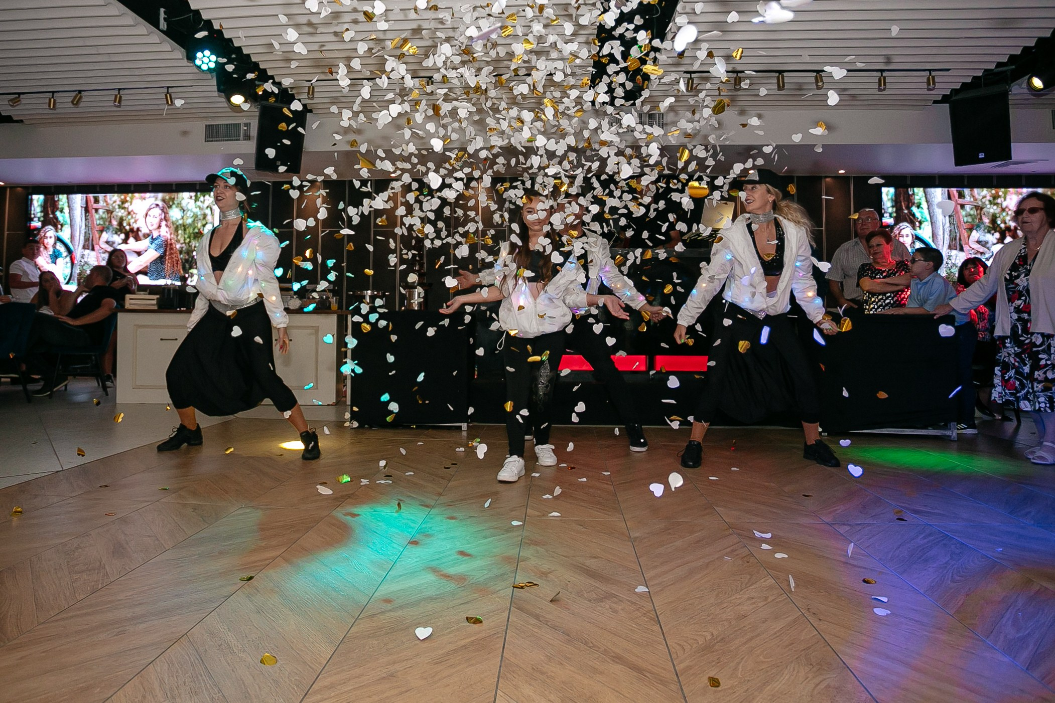 אולם תבור, בת מצווה ליאן. Home