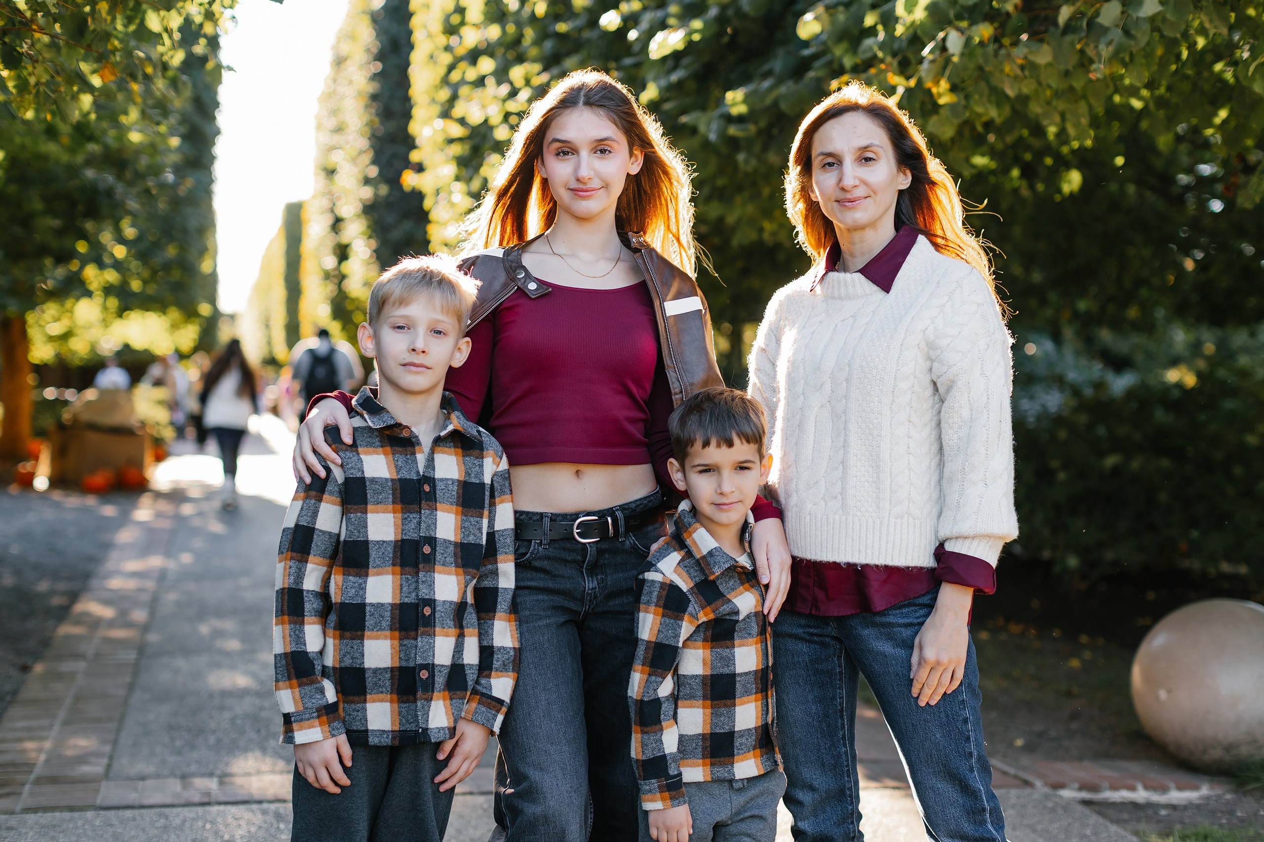 10.26.25 Family Photoshoot. Wedding family event photographer in Chicago Nick Yushevich