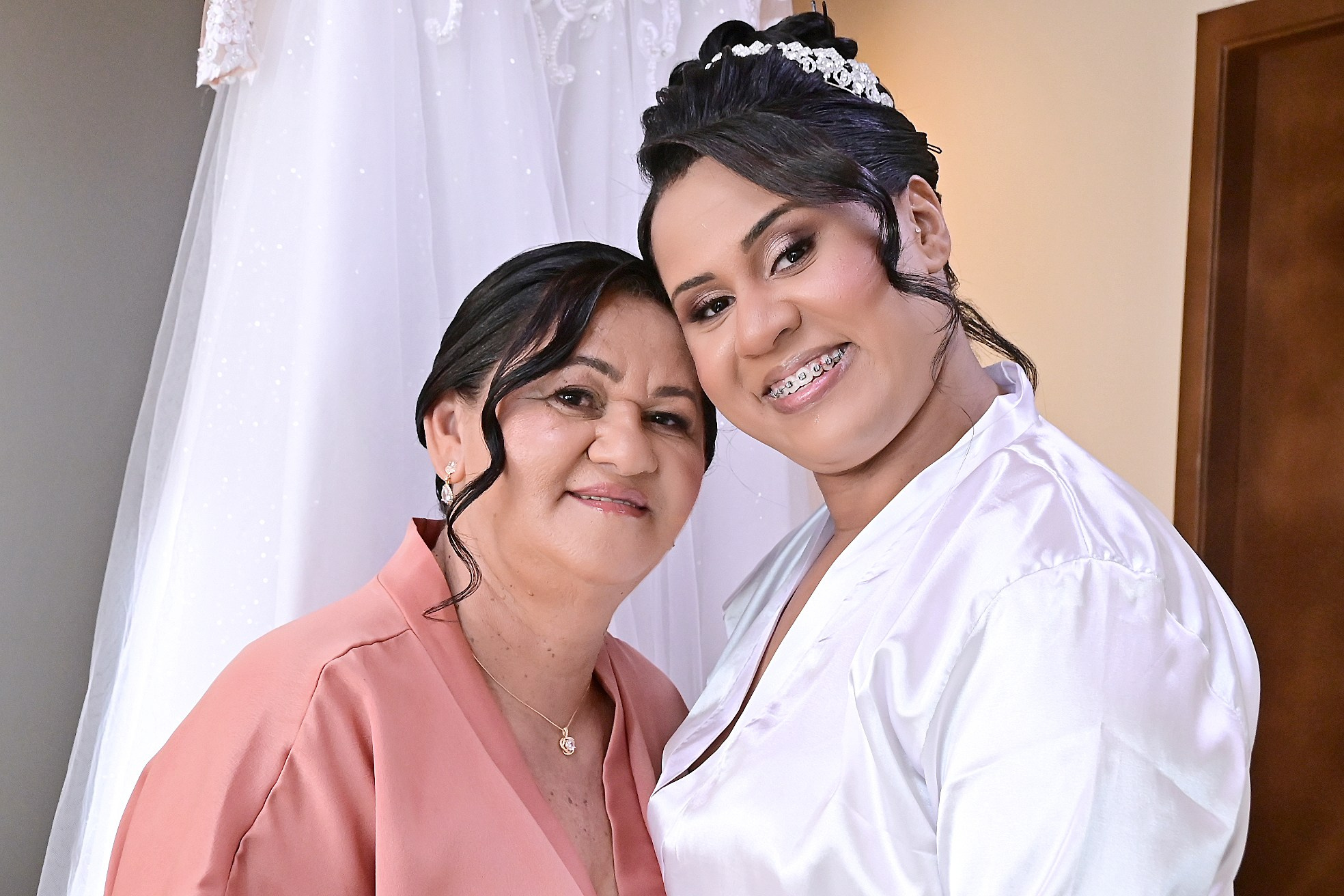 Luana & Rodrigo — Paróquia Nossa Senhora Medianeira de todas as Graças, Itapevi. Produtora Bride