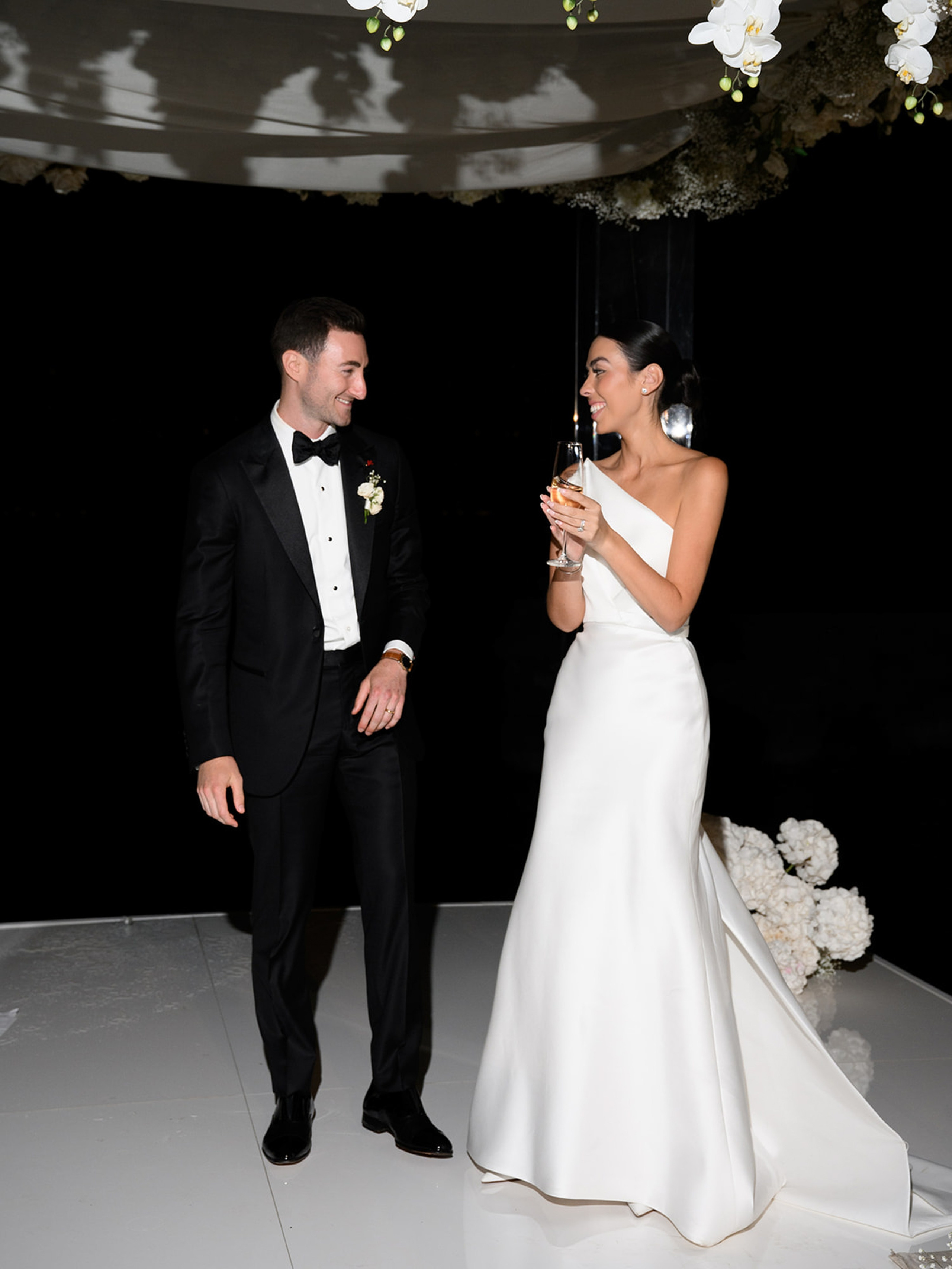 SYDNEY & REED. Bakasphoto wedding and lifestyle photography Latvia and Worldwide