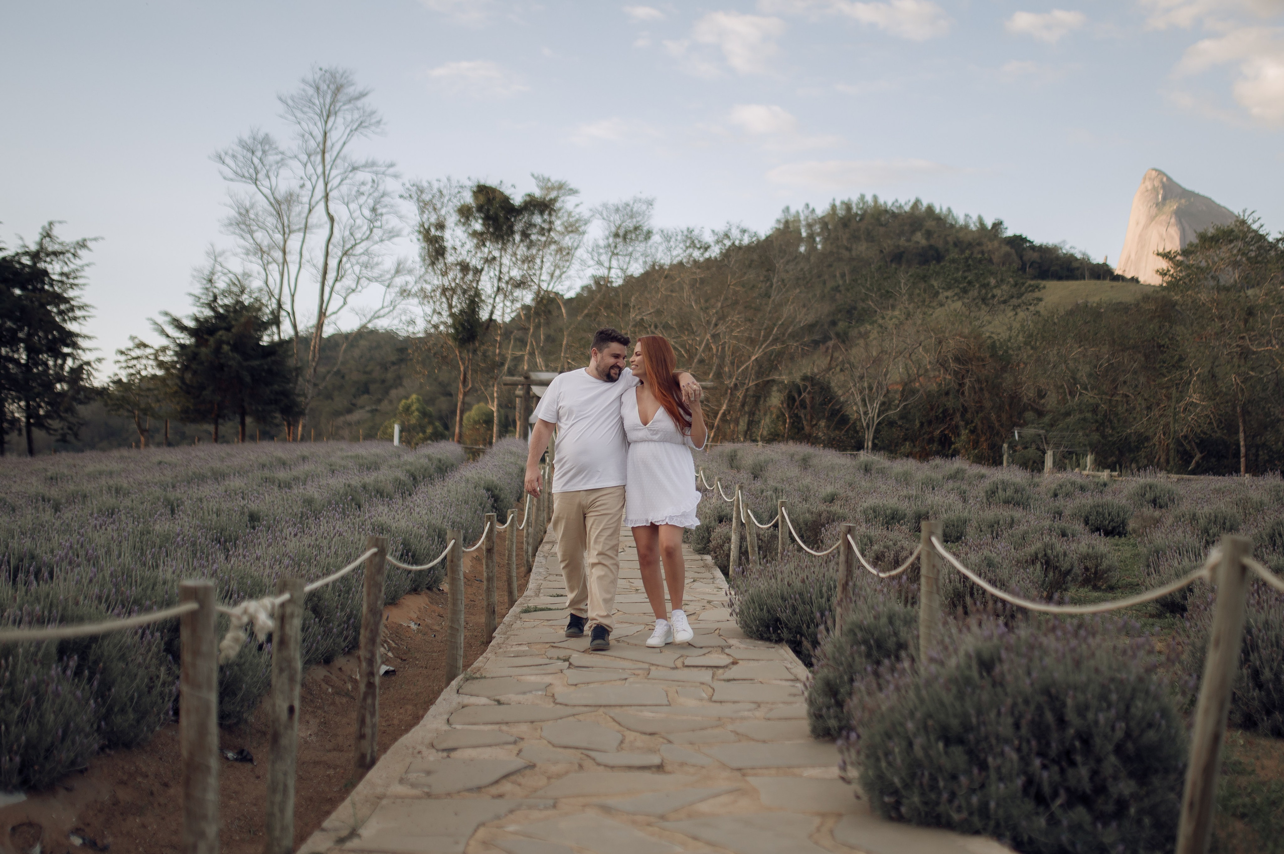 Joana & Robert | Lavandário em Pedra Azul. Lembrar não é só ver. É sentir de novo