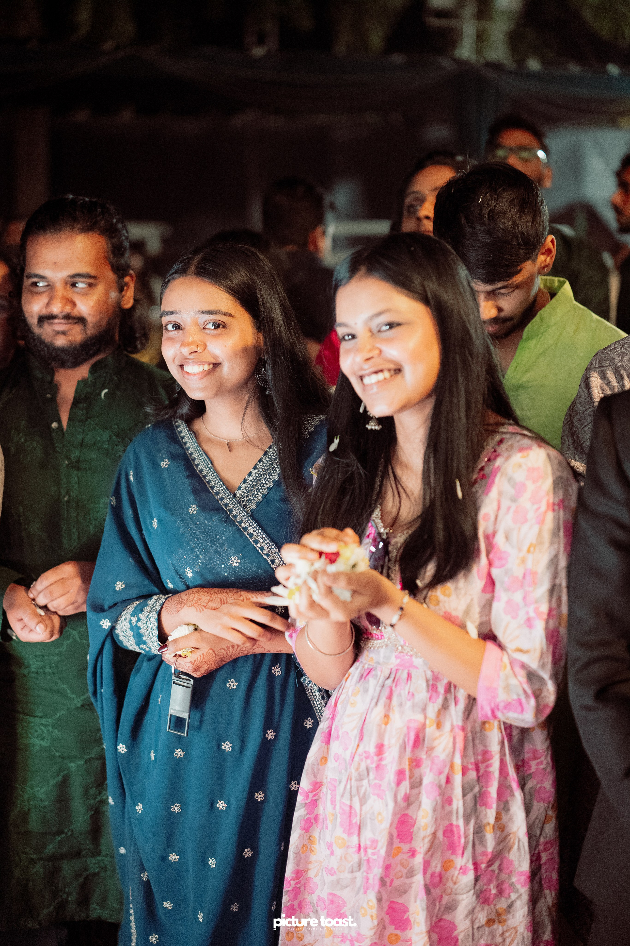 Gujarathi Wedding! Ft. Sahil & Thanima. Fine art Wedding Photographers in India & Canada
