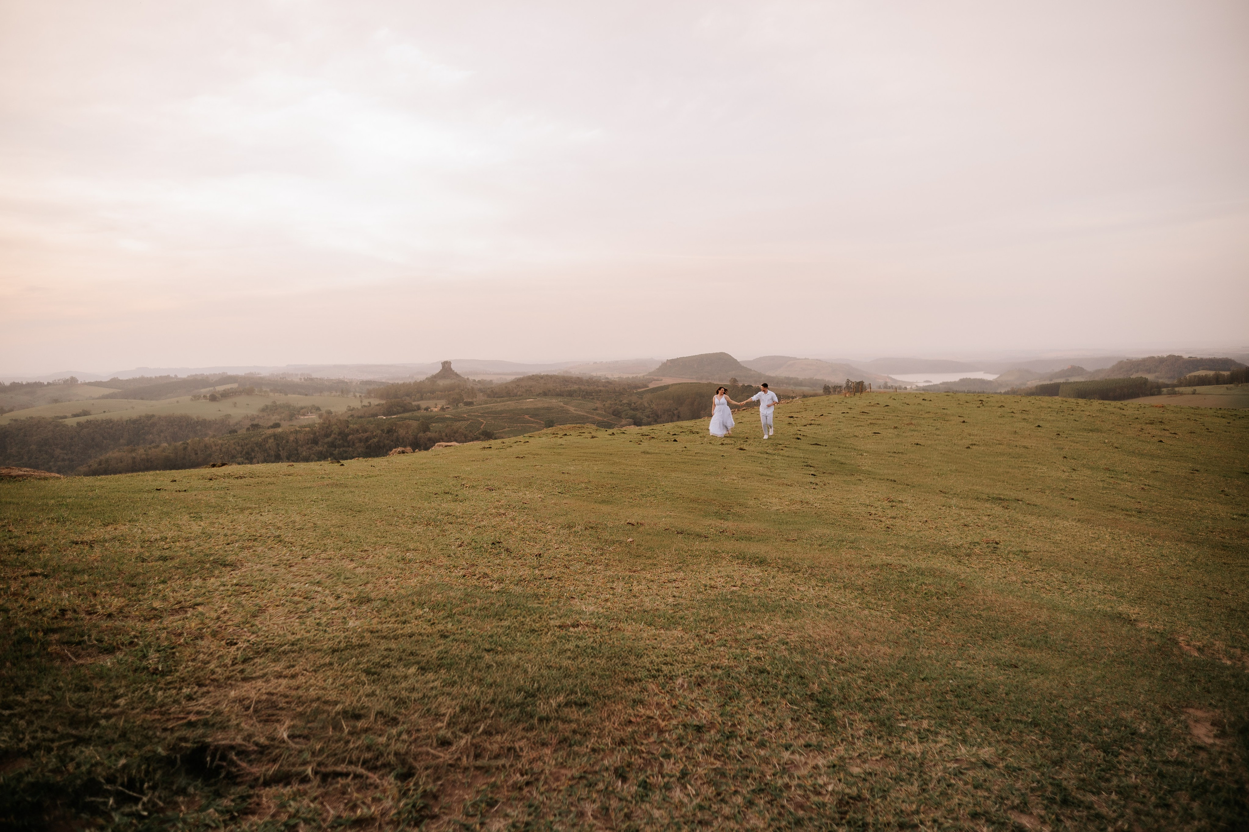 Aline & Daniel — Morro do Gavião / Ribeirão Claro PR. Robson Colaço
