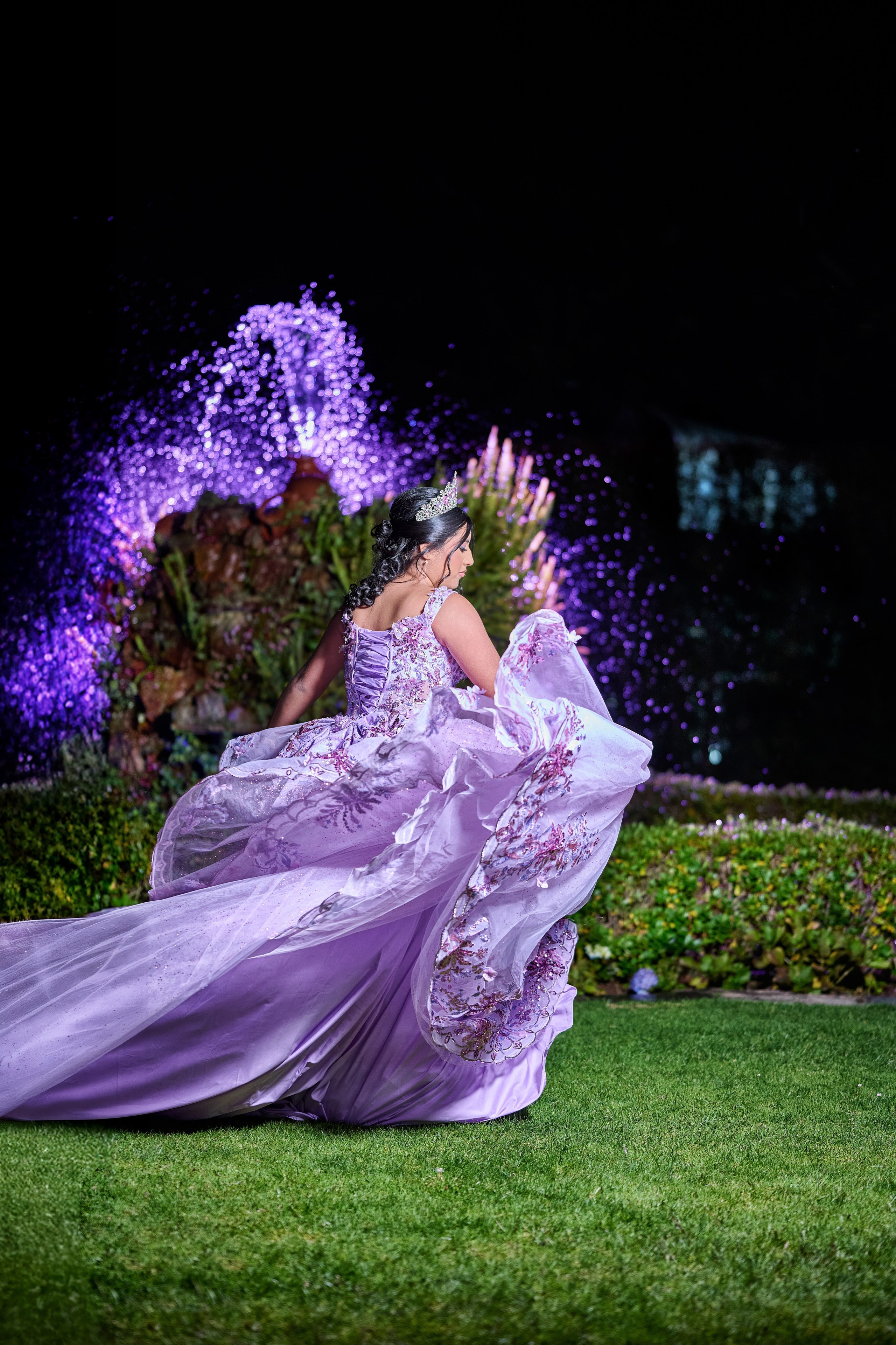 Mis 15 | Sesiones de Fotografía Modernas. Wedding Photography & Videography by ZZ Hendrick | Capturing Your Love Story in Colombia & USA