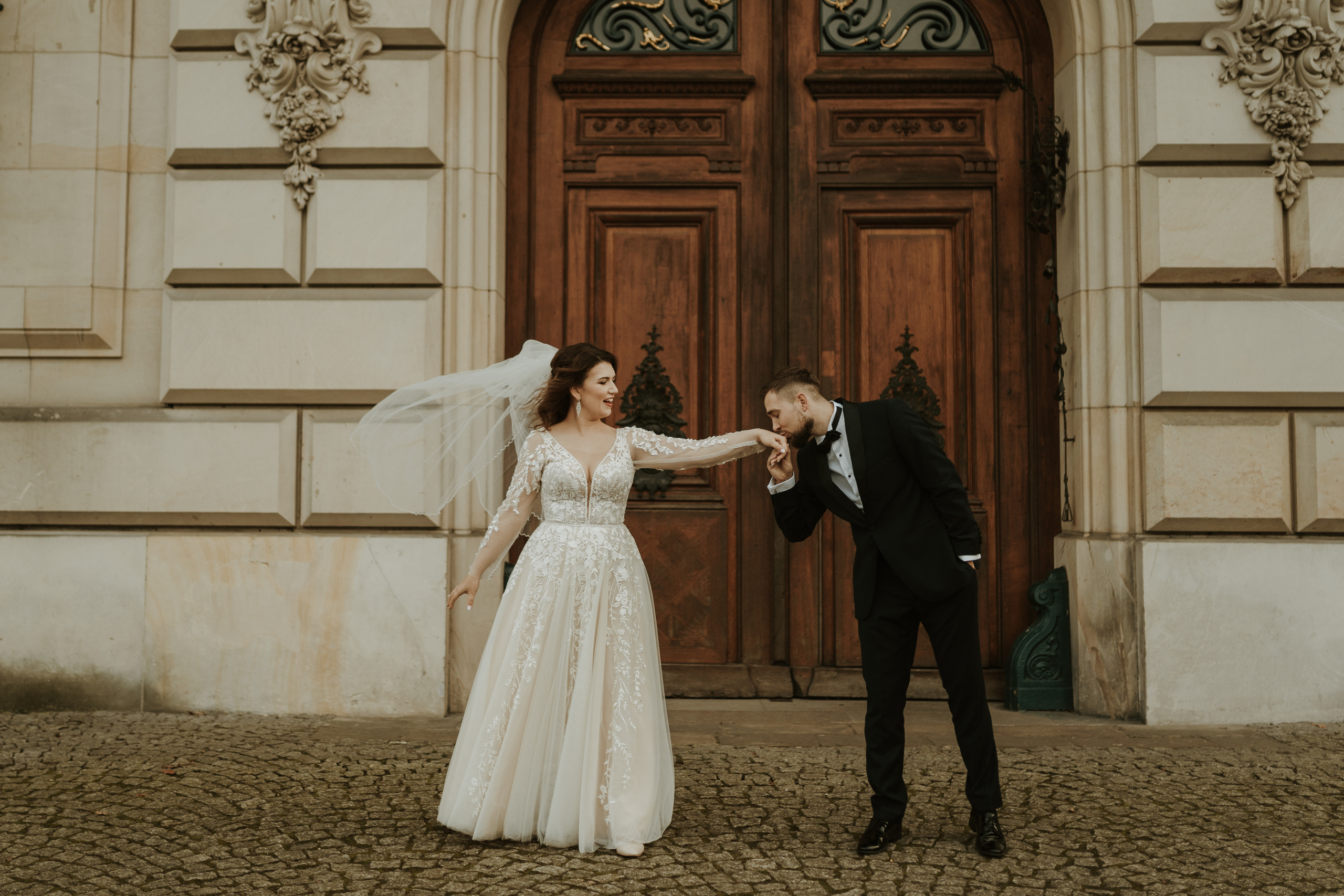 PSZCZYNA: Plener ślubny Weroniki i Sebastiana. Karkowskafoto - fotografia miłości