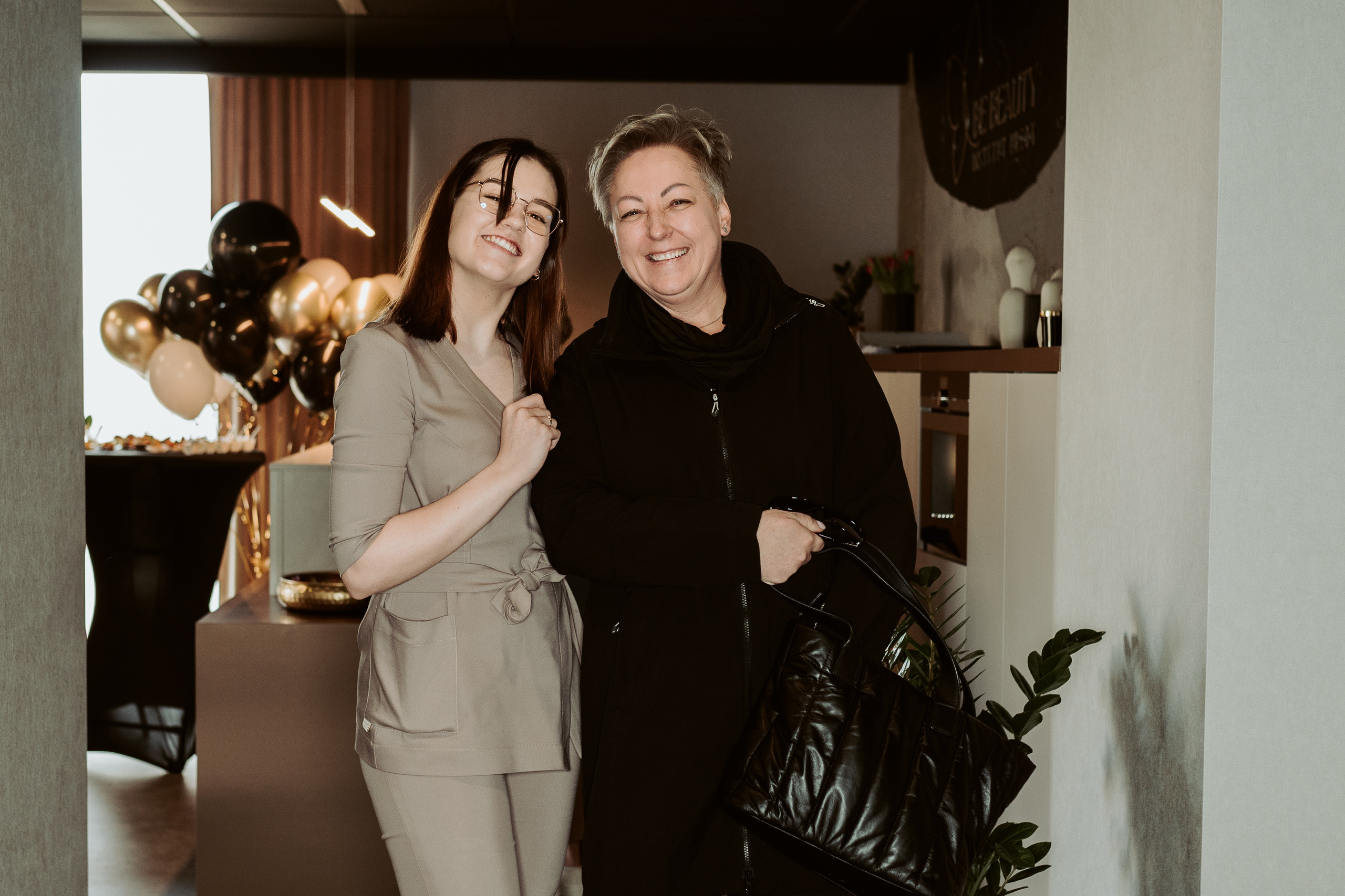 Otwarcie salonu BE BEAUTY w Żorach. Karkowskafoto - fotografia miłości