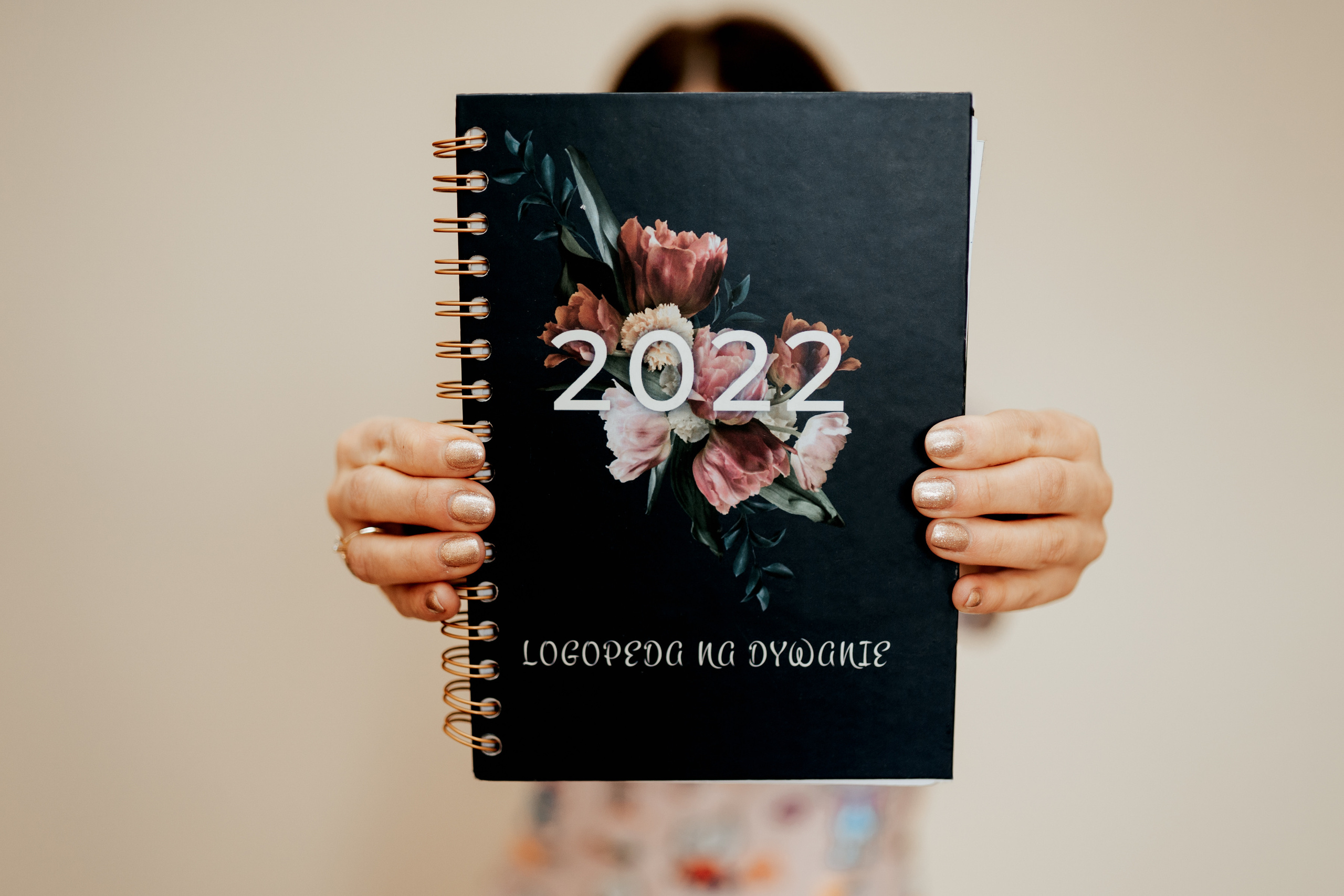 SESJA BIZNESOWA: Logopeda na dywanie. Karkowskafoto - fotografia miłości