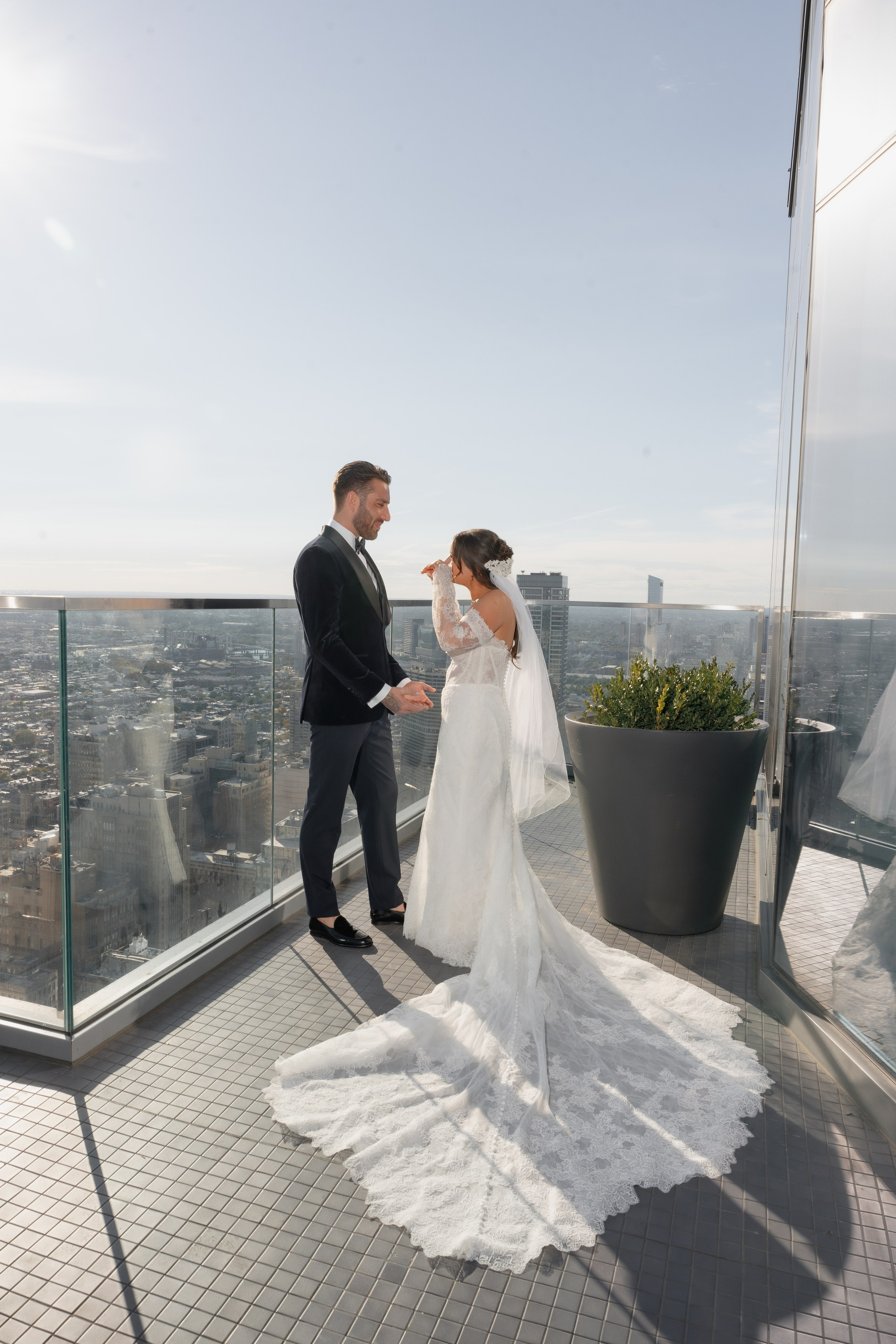 Leigh and Jennifer wedding day. Anna Krasnova Wedding photographer