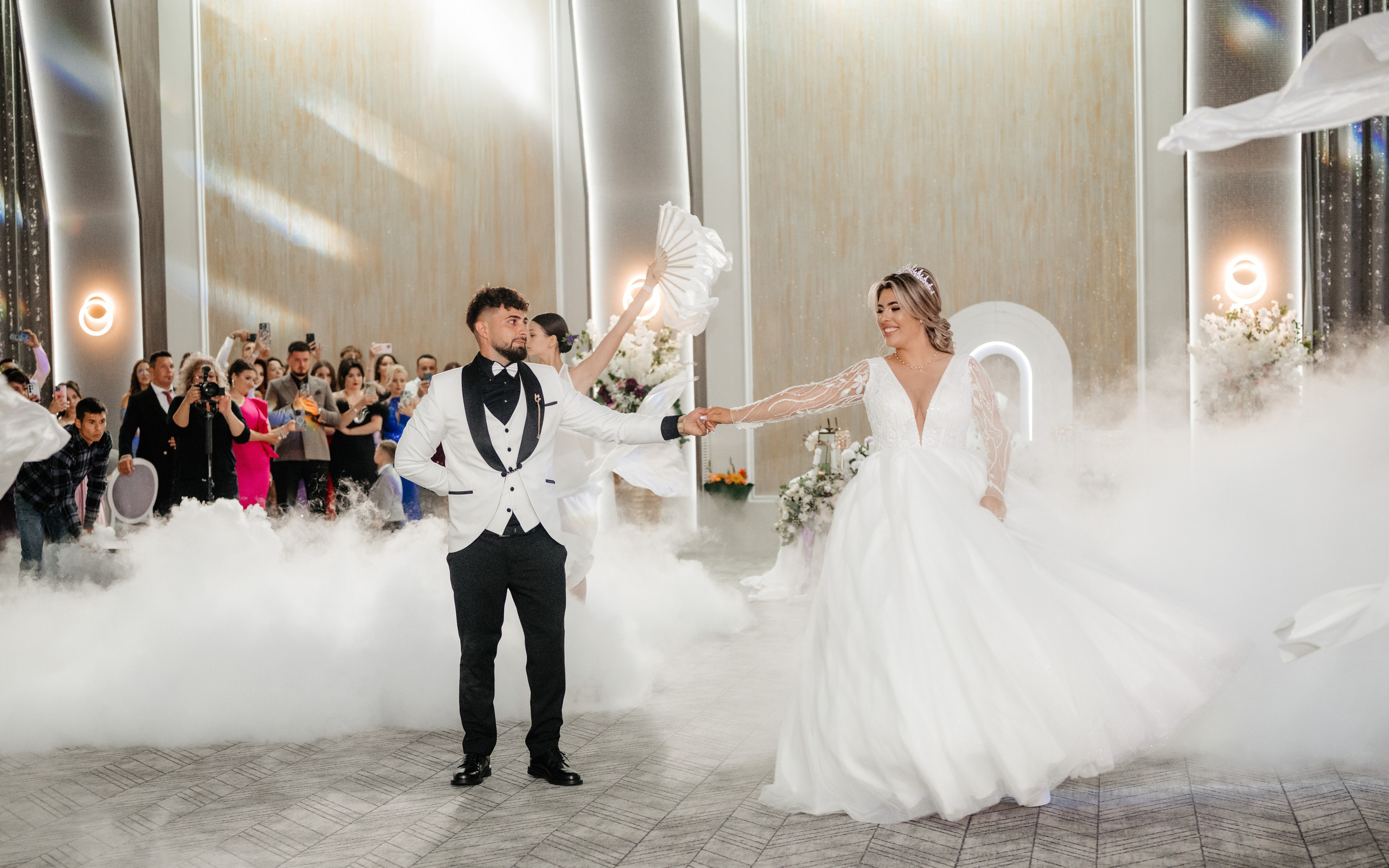 🤎 D a i a n a & D a n i e l - Wedding Day Preview. Wedding & Family Photographer